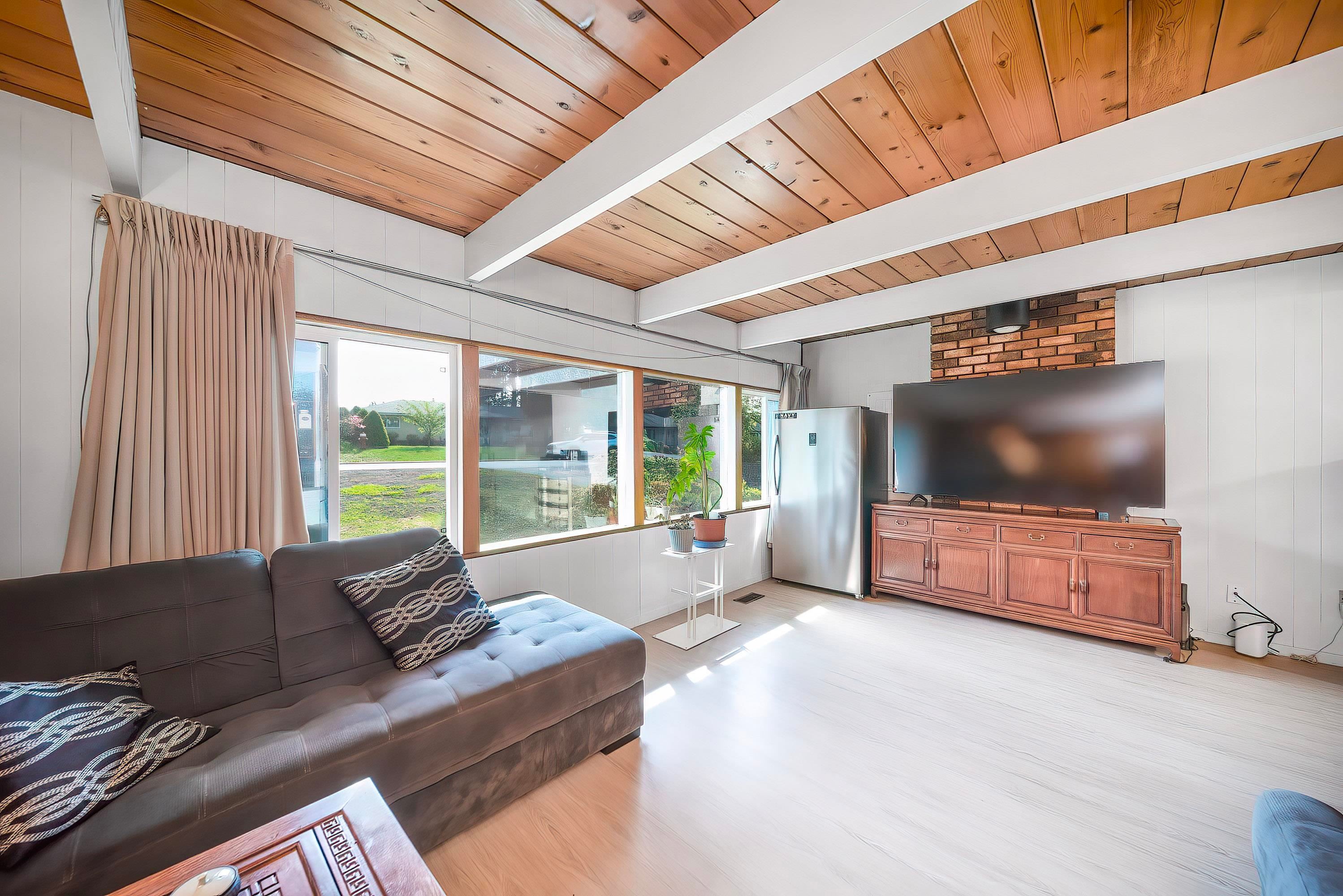 4067 Sefton Street, Port Coquitlam, BC