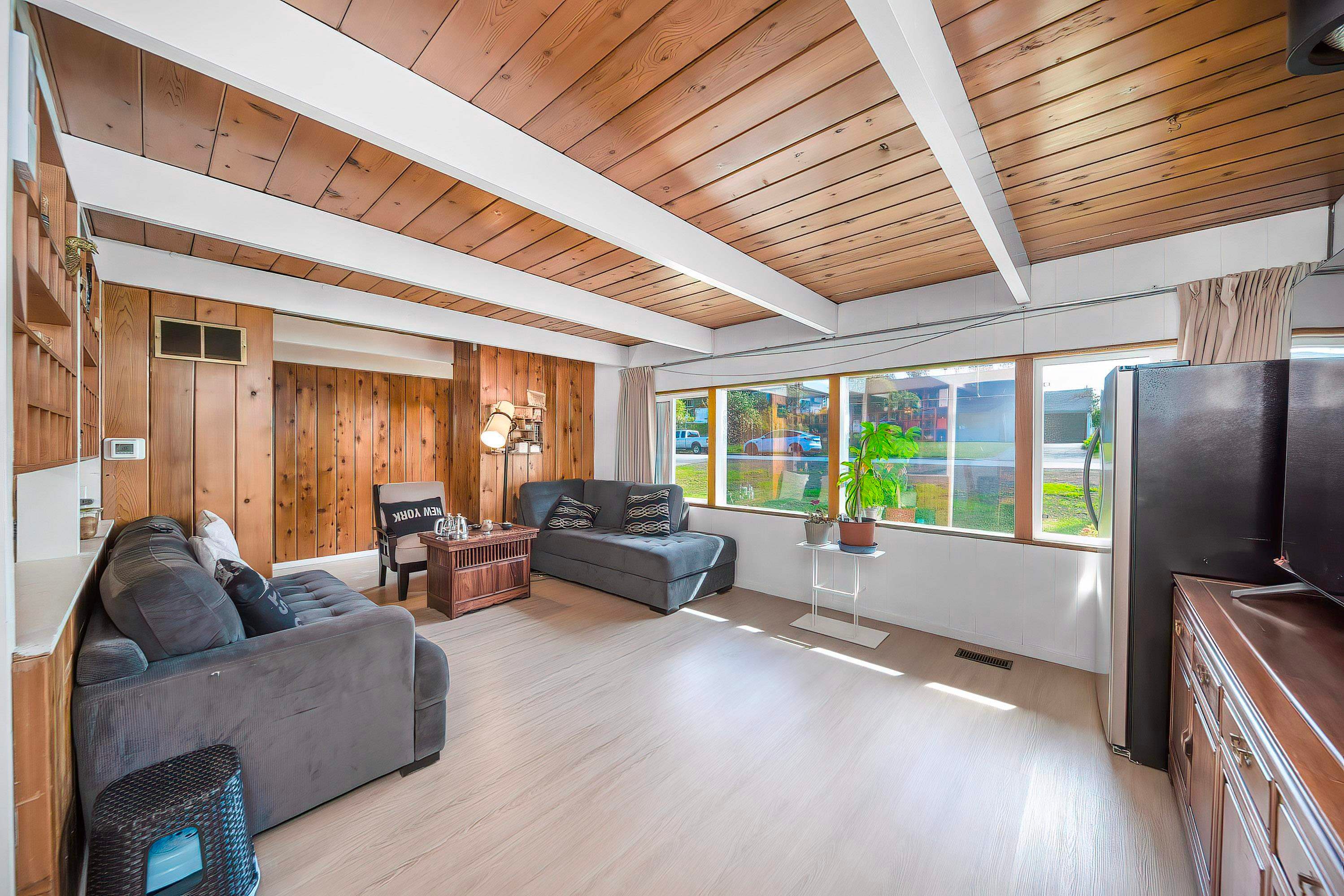 4067 Sefton Street, Port Coquitlam, BC