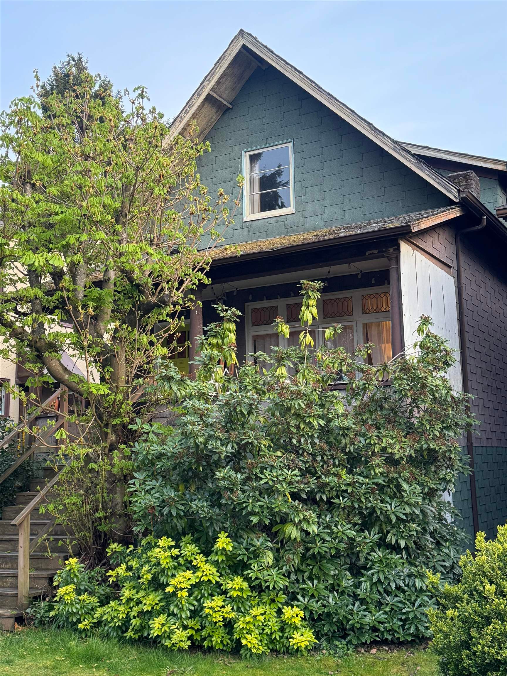 2012 York Avenue, Vancouver, BC