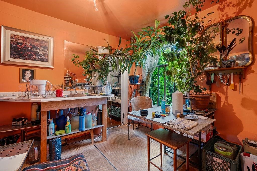 2012 York Avenue, Vancouver, BC