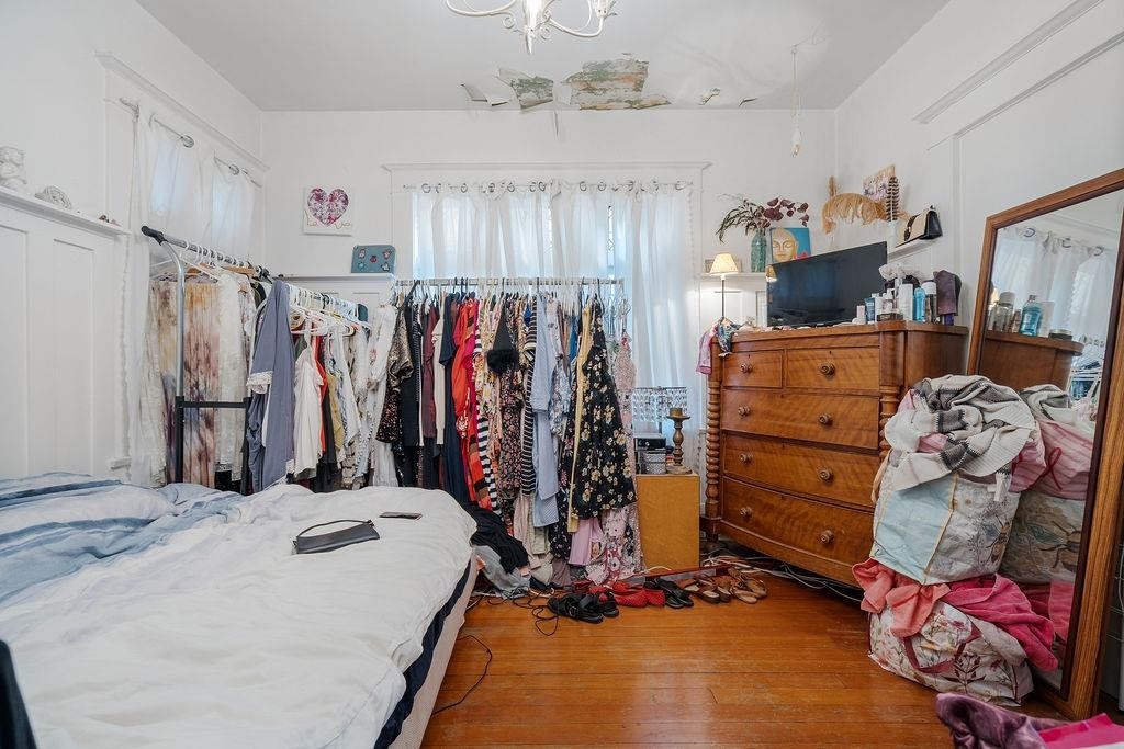 2012 York Avenue, Vancouver, BC