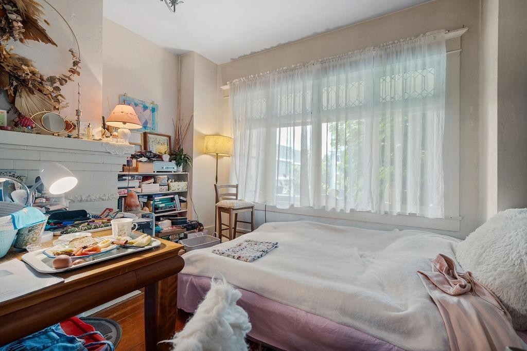 2012 York Avenue, Vancouver, BC