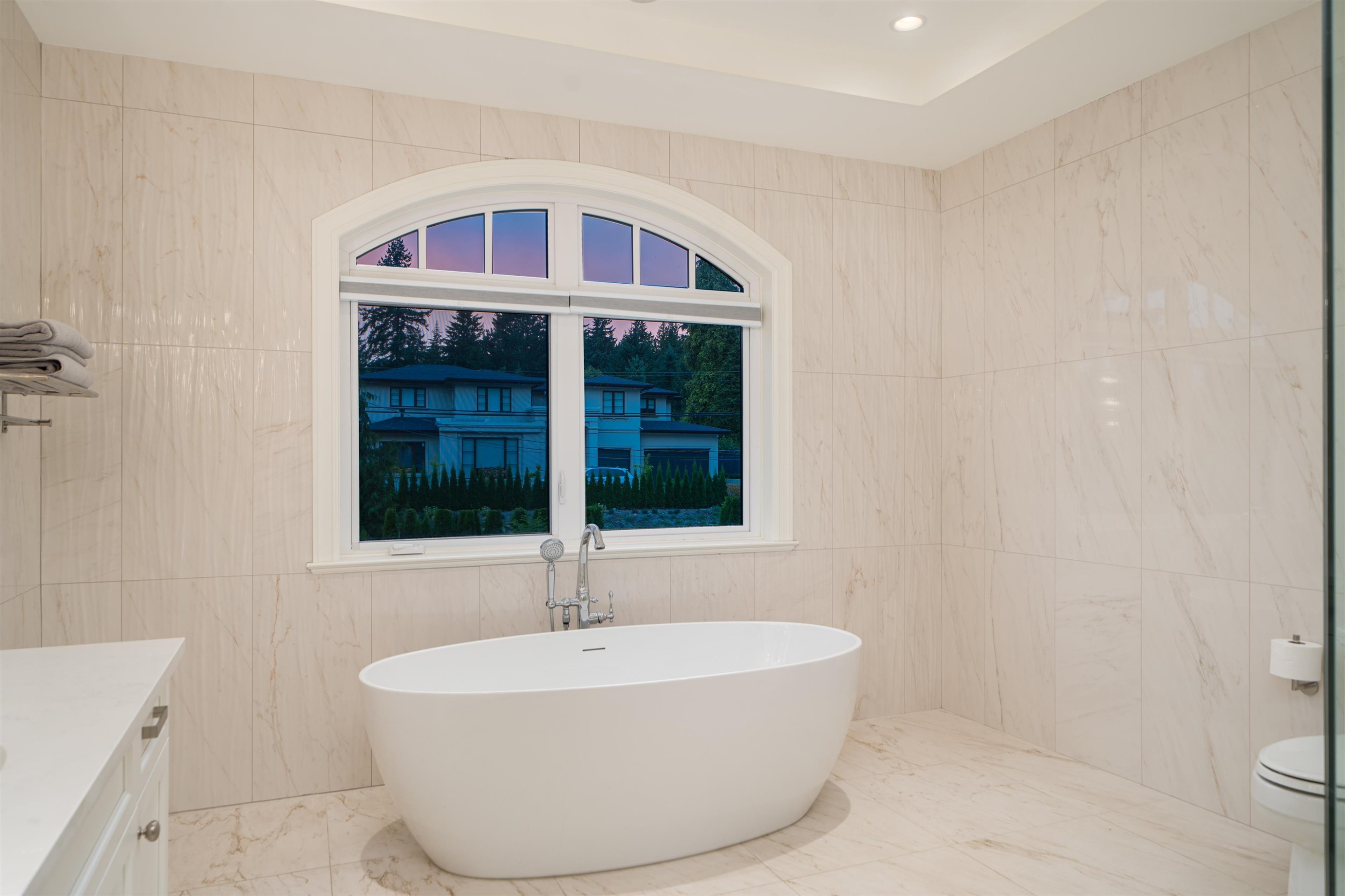 920 3Rd Street, West Vancouver, BC