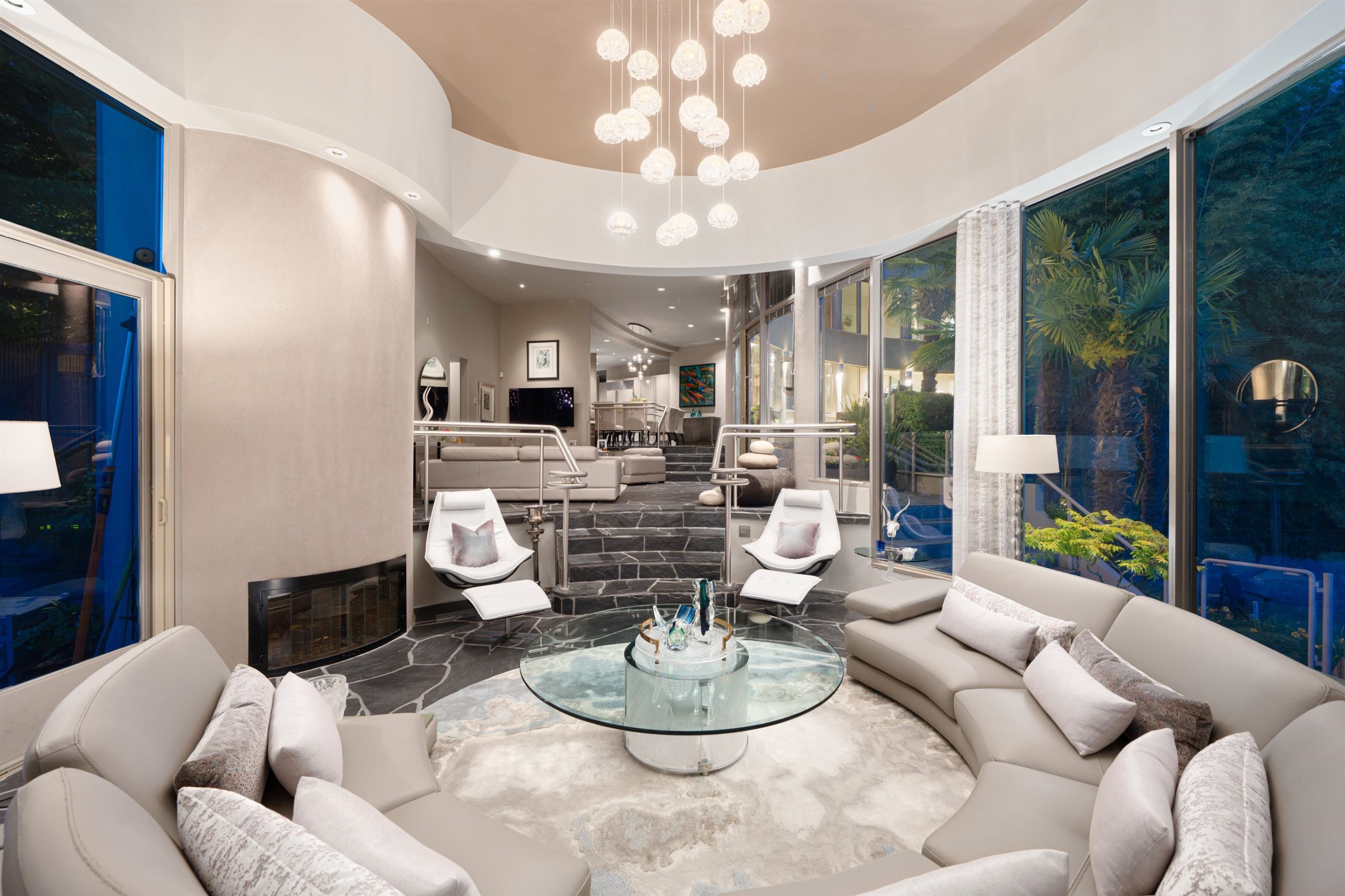 3912 Marine Drive, West Vancouver, BC