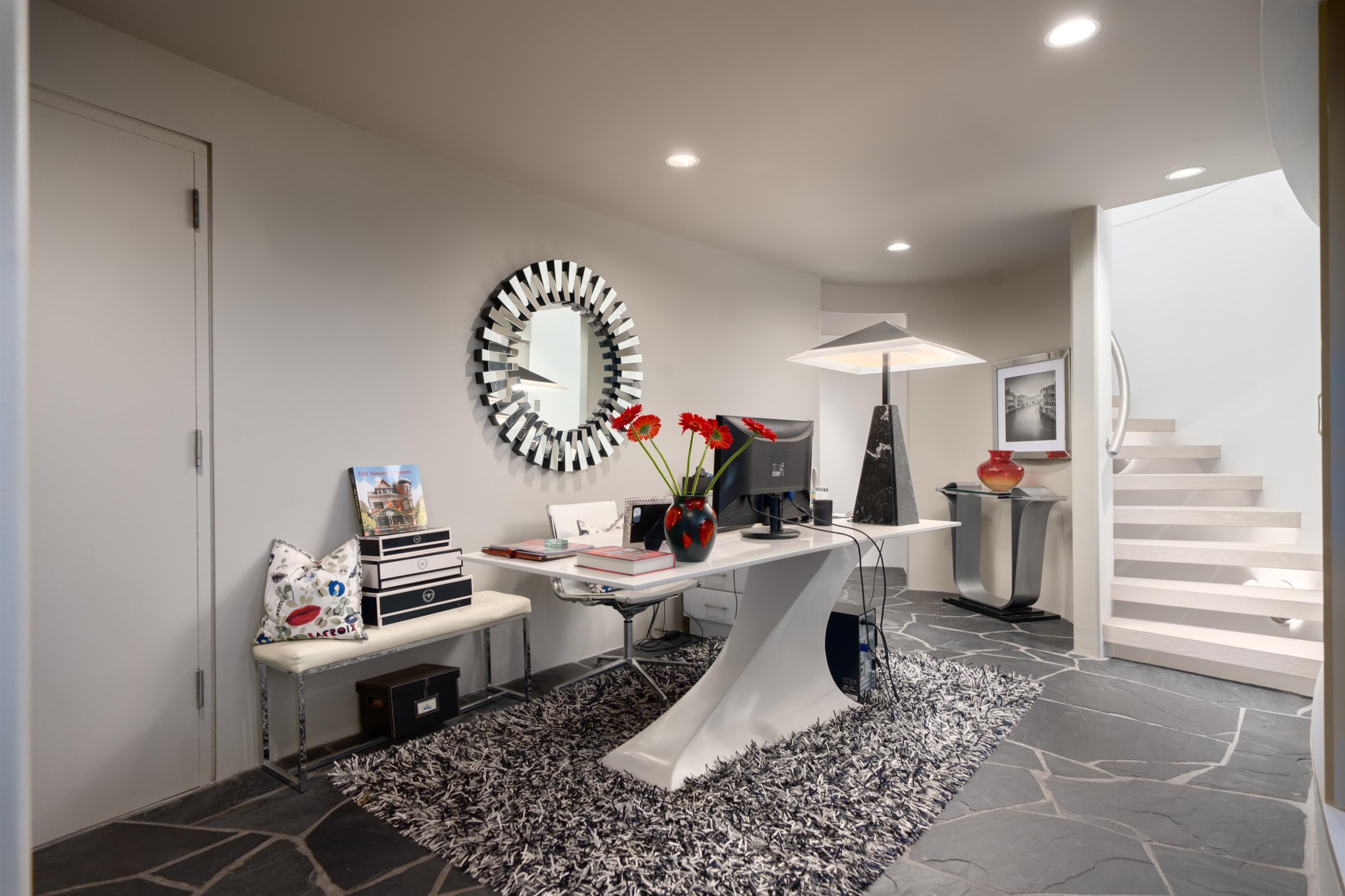 3912 Marine Drive, West Vancouver, BC