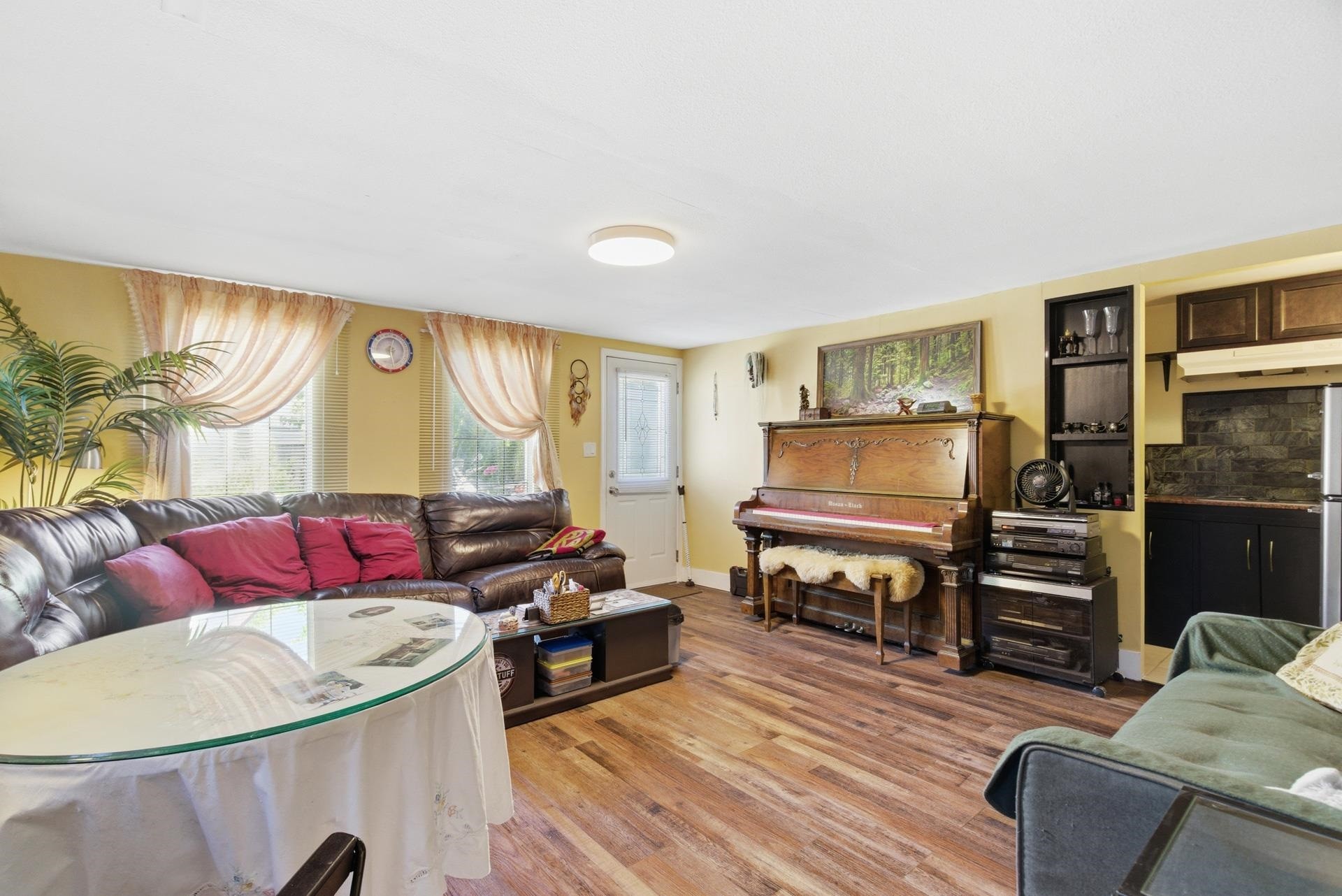 219 38Th Avenue E, Vancouver, BC