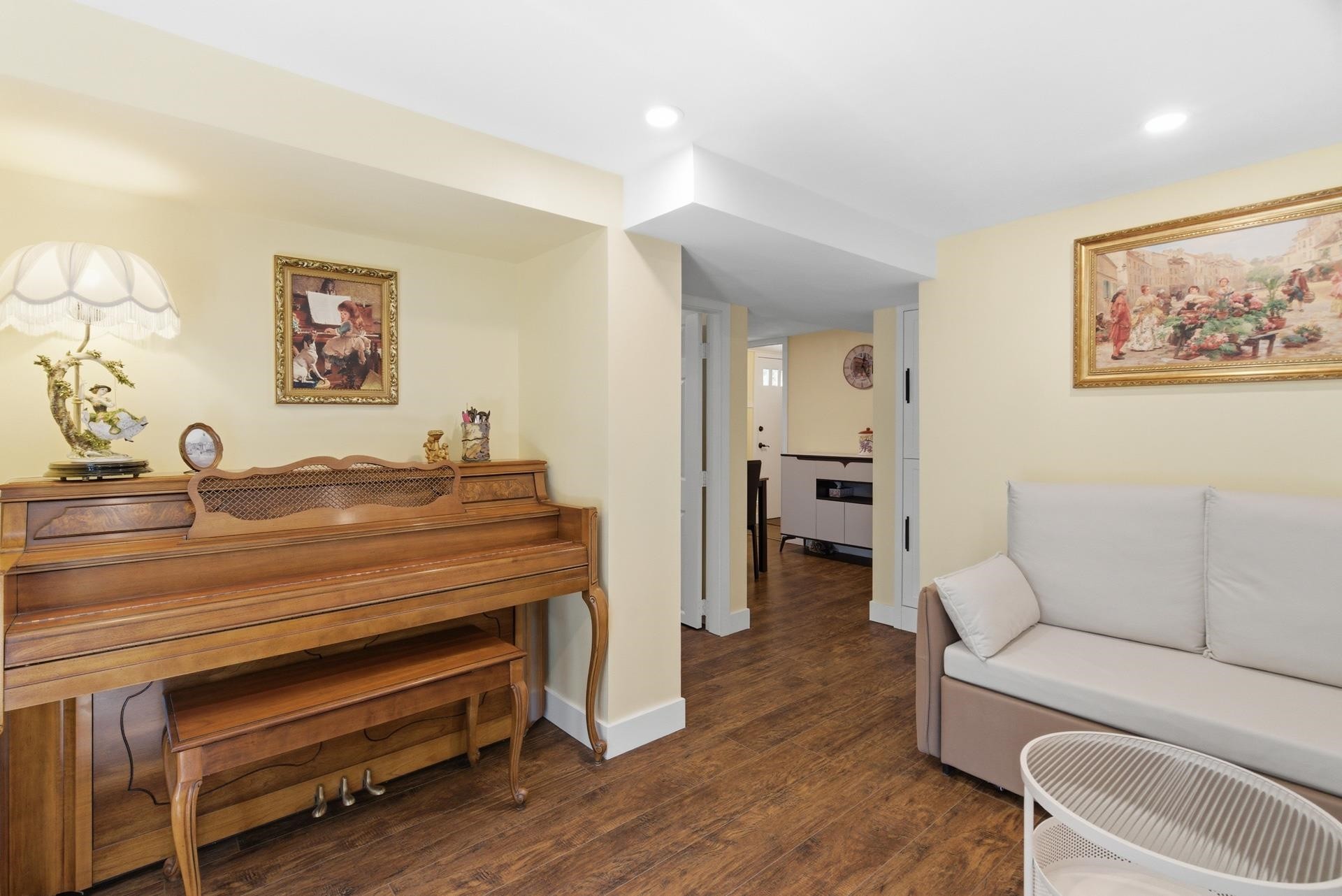 219 38Th Avenue E, Vancouver, BC