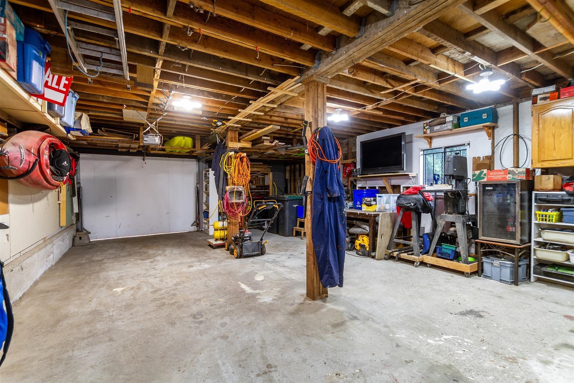 449 Lakeview Street, Coquitlam, BC