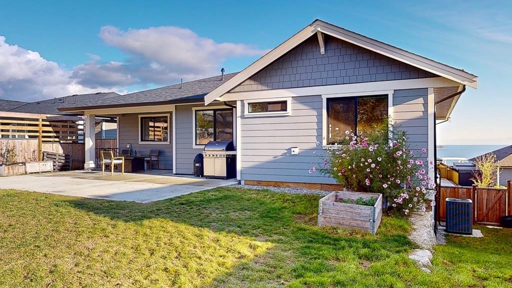 5629 Kingbird Crescent, Sechelt, BC