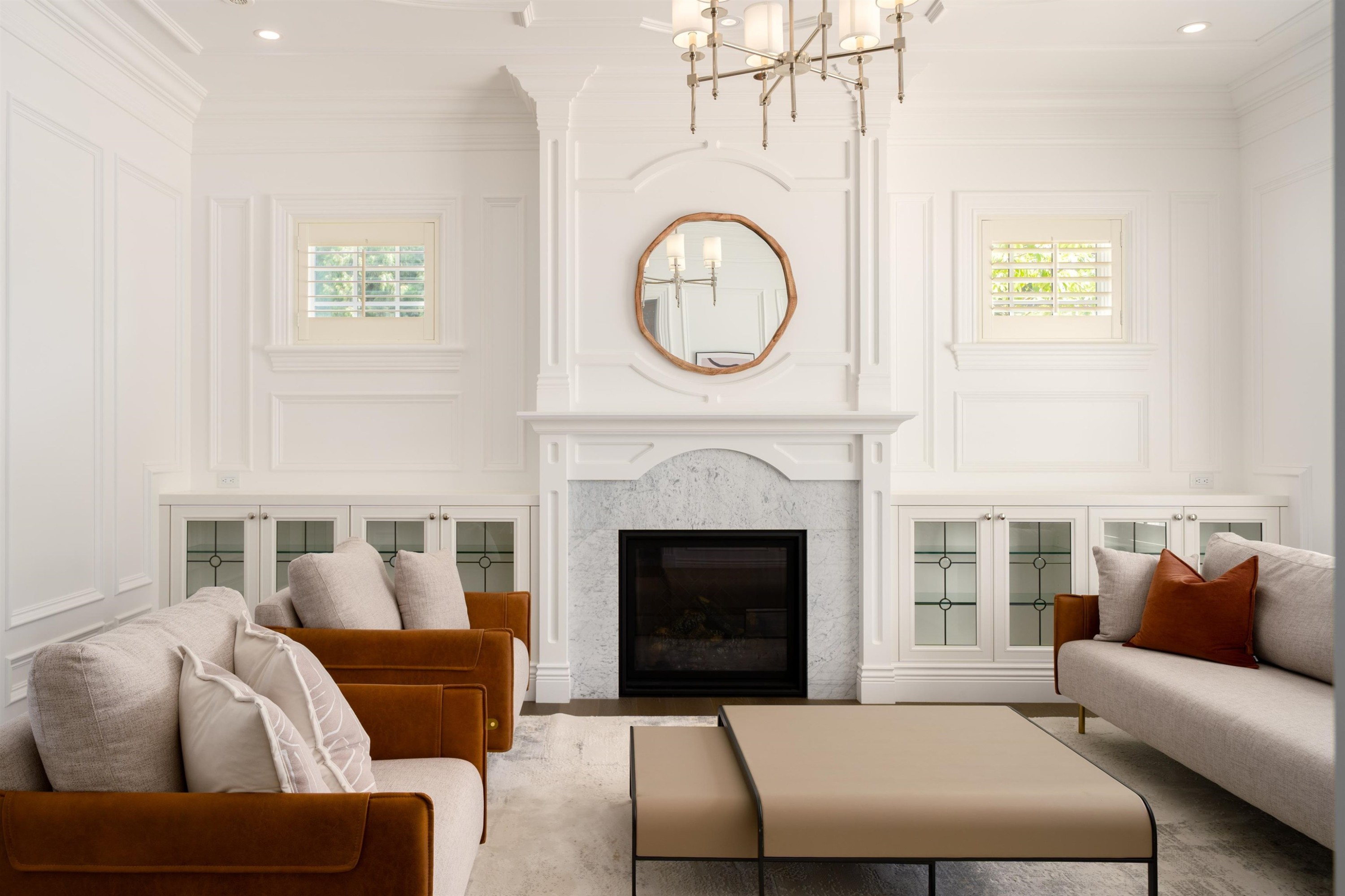 1093 Wolfe Avenue, Vancouver, BC - Indoor Photo Showing Living Room With Fireplace