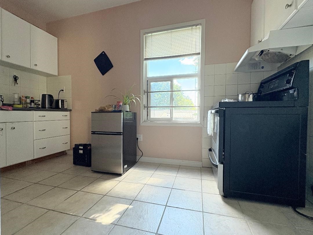 3034 Glen Drive, Vancouver, BC