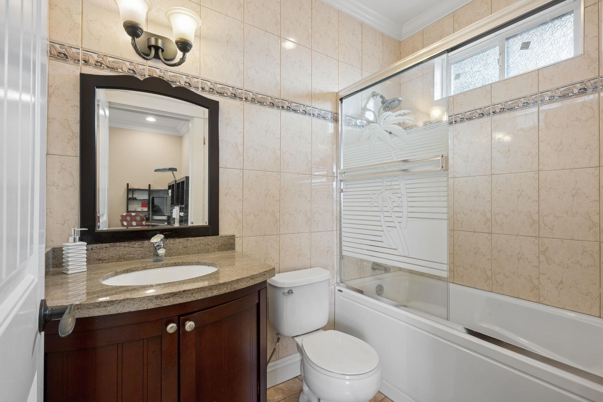 3711 Ullsmore Avenue, Richmond, BC