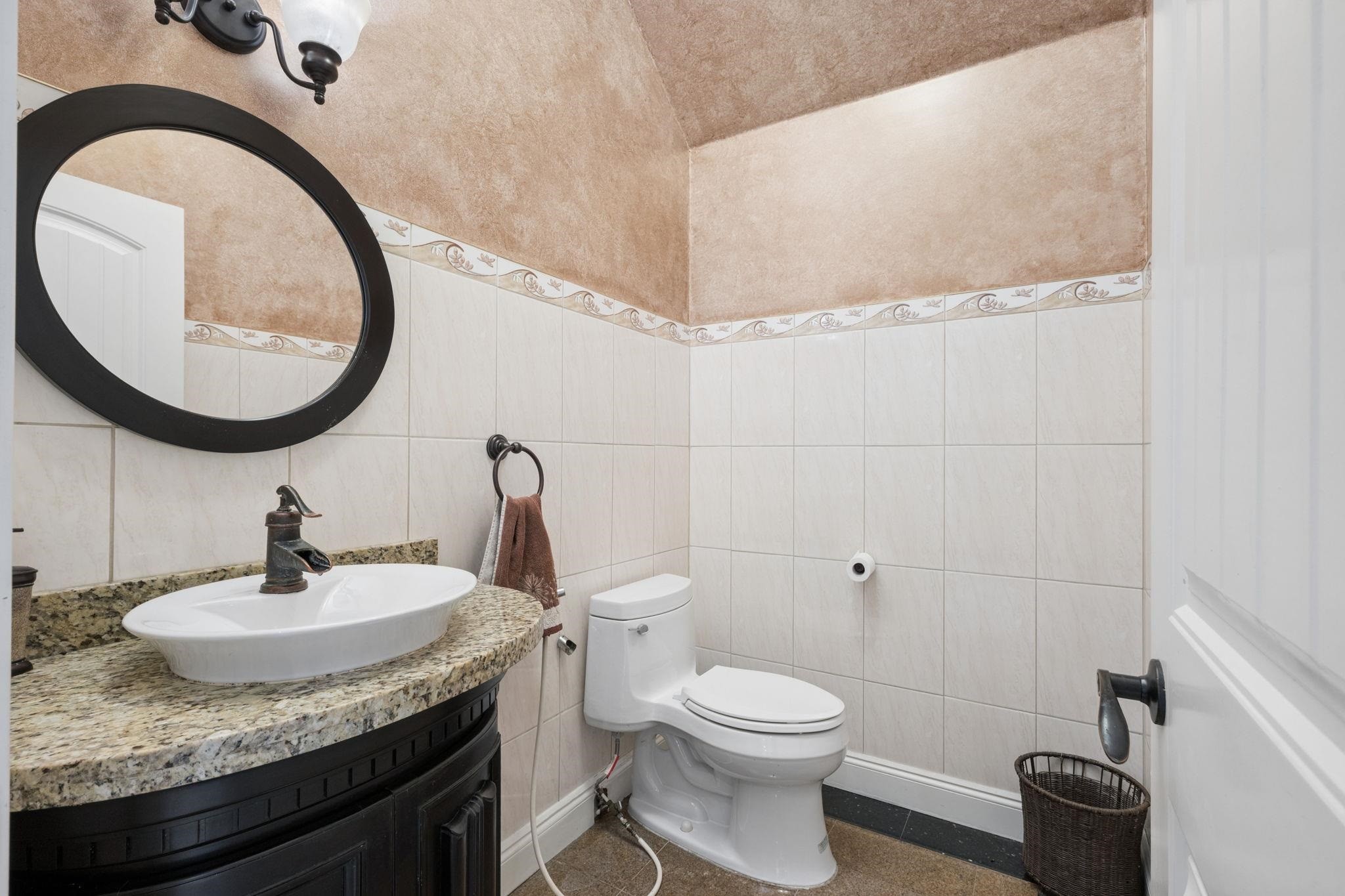 3711 Ullsmore Avenue, Richmond, BC