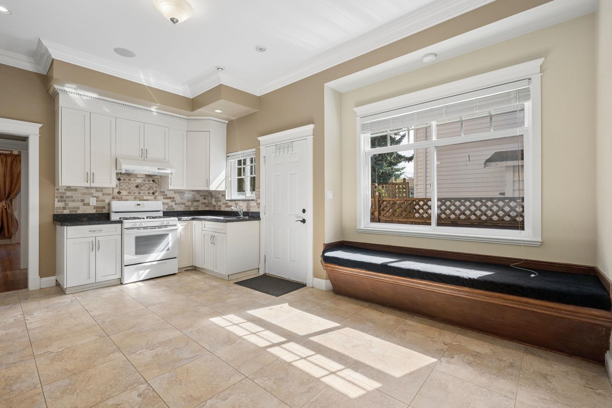 3711 Ullsmore Avenue, Richmond, BC