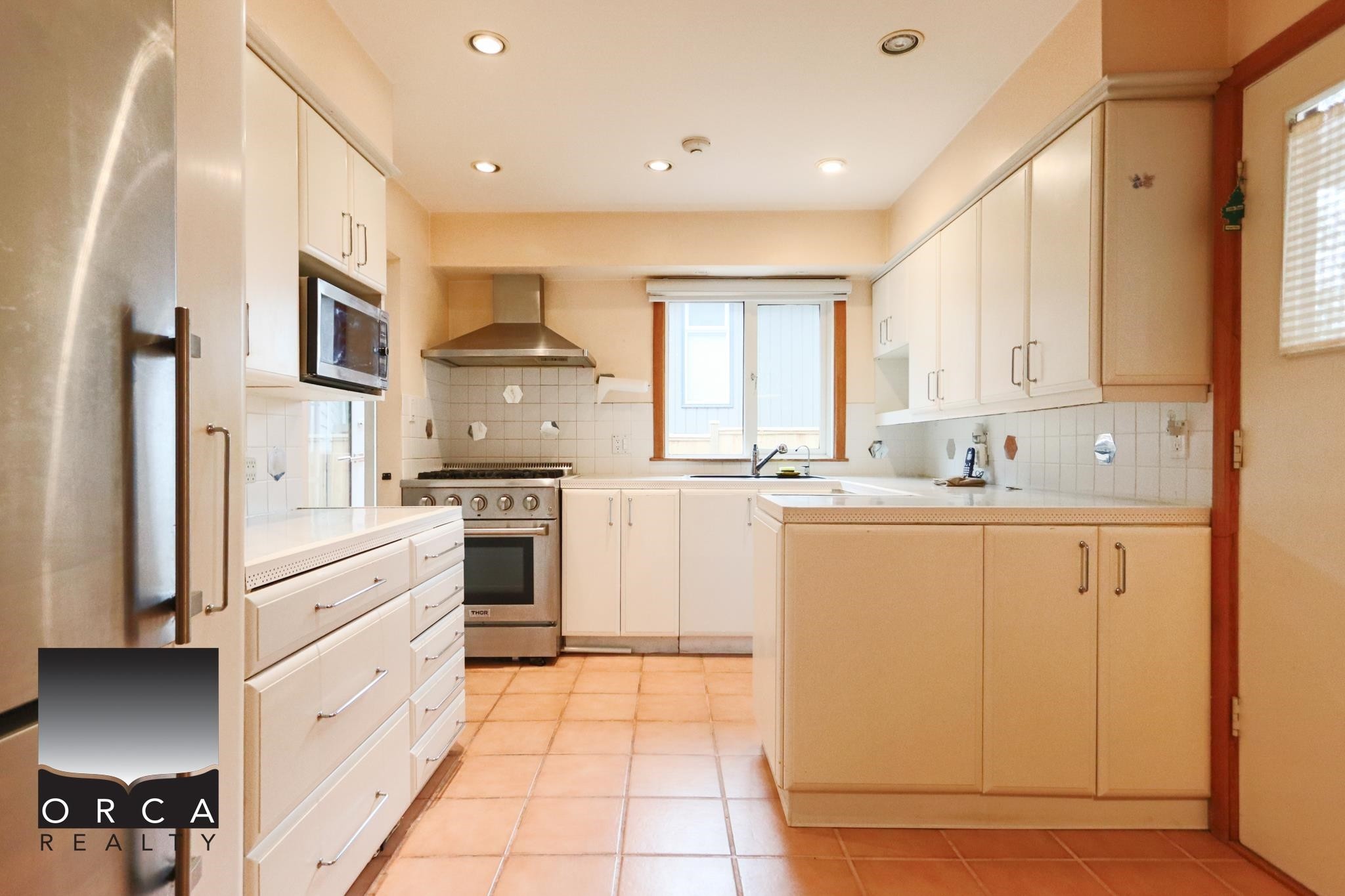 2752 Byron Road, North Vancouver, BC