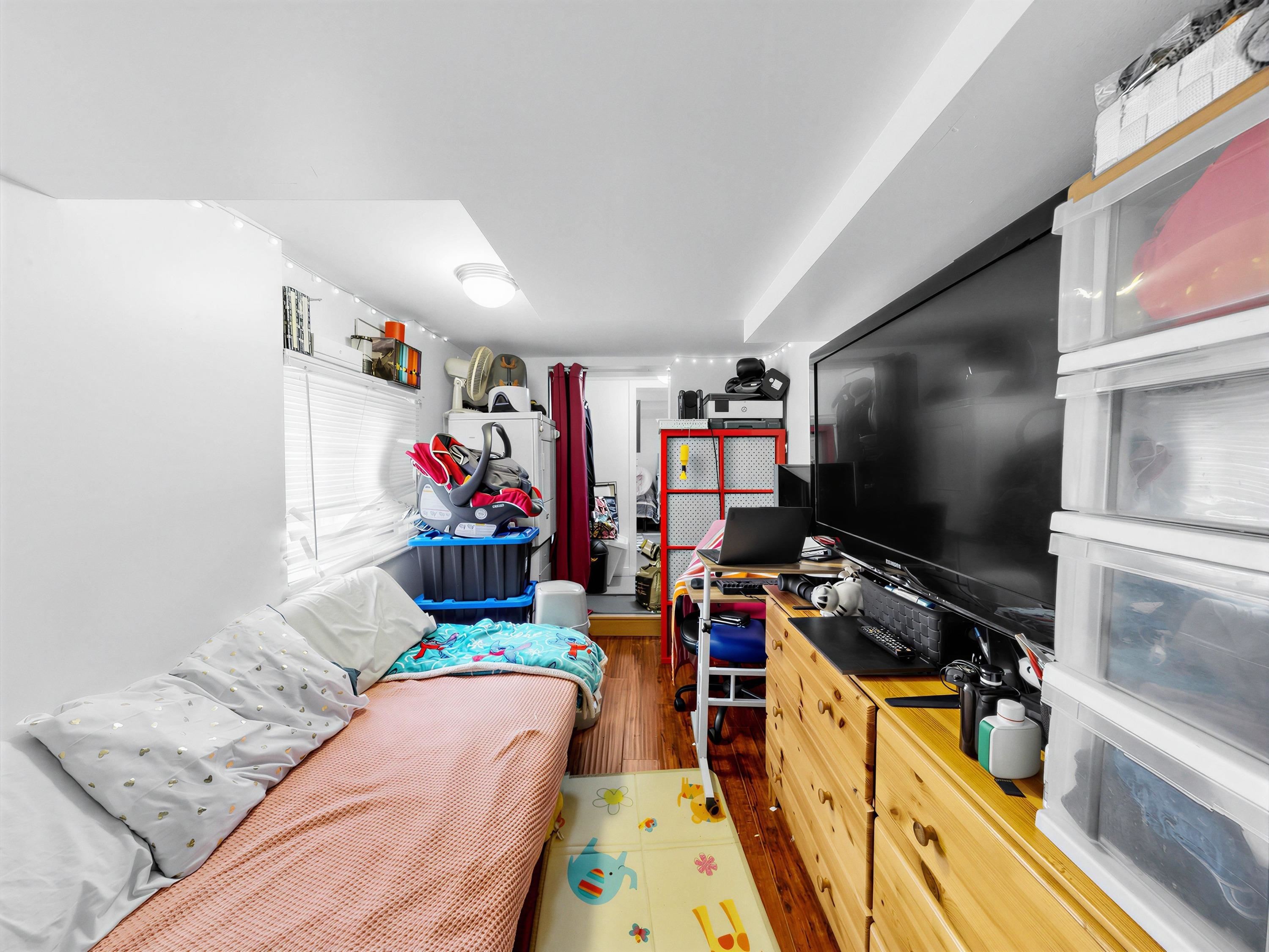 5033 Killarney Street, Vancouver, BC