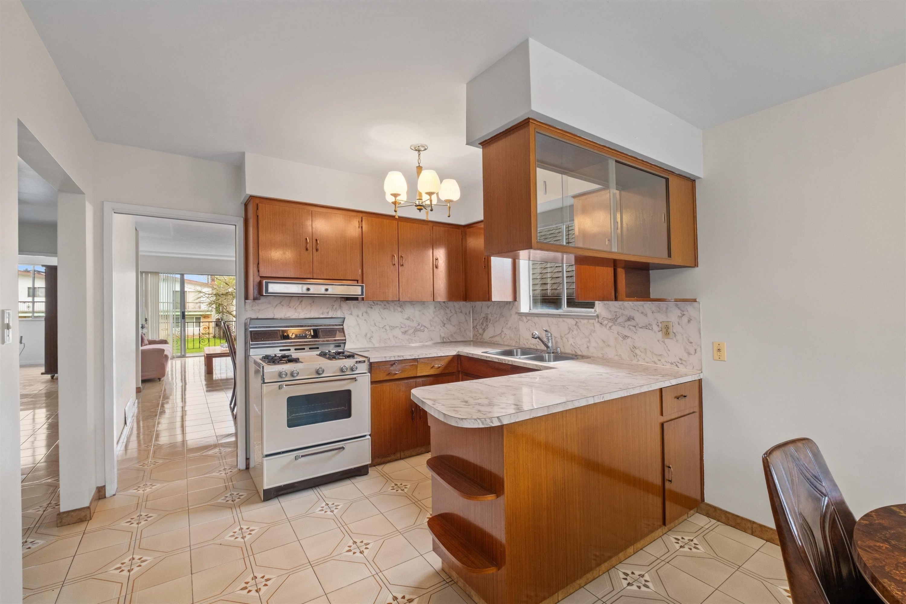 2663 Dundas Street, Vancouver, BC