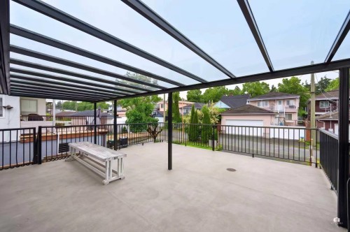 2532 24Th Avenue E, Vancouver, BC 