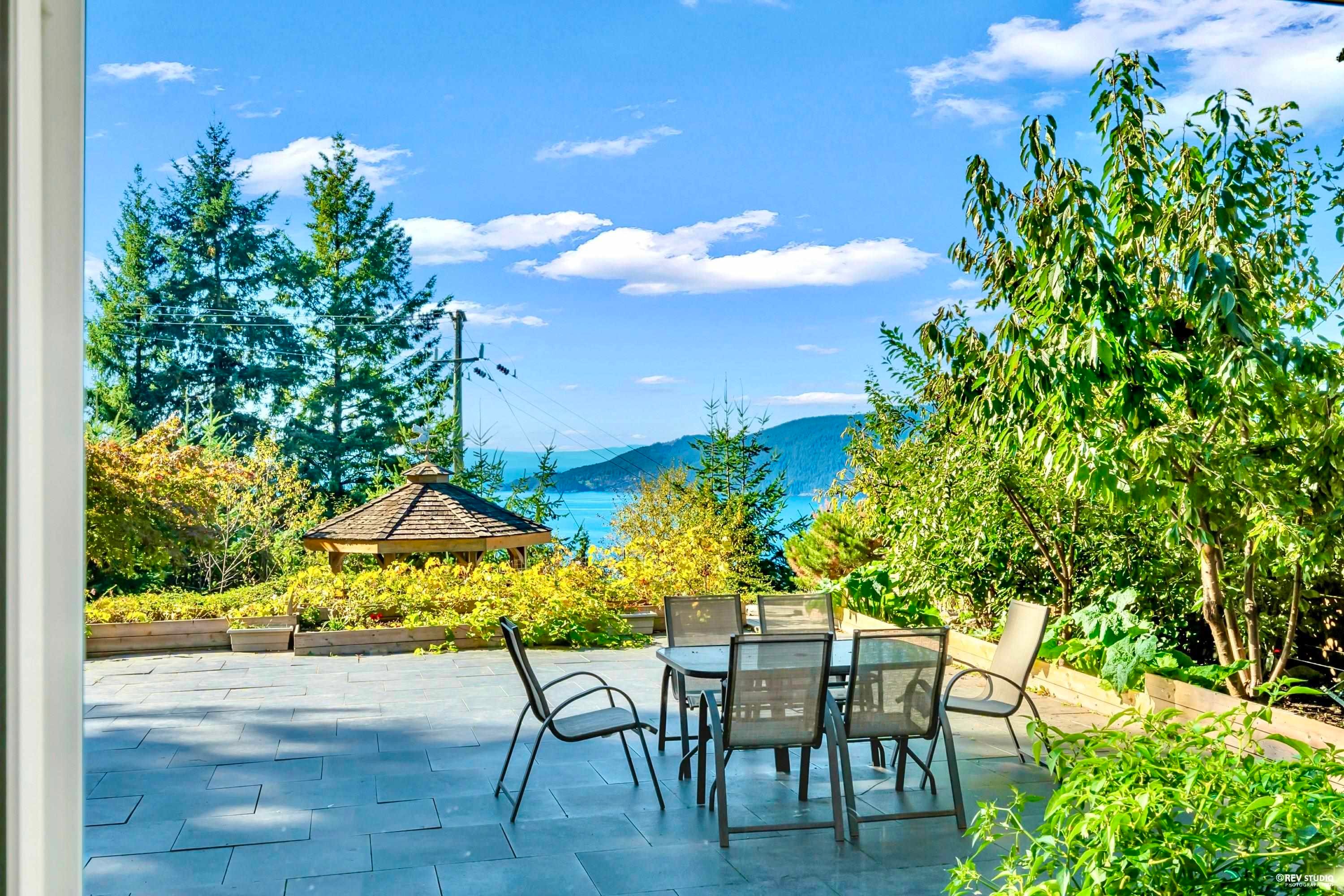 4673 Woodburn Road, West Vancouver, BC