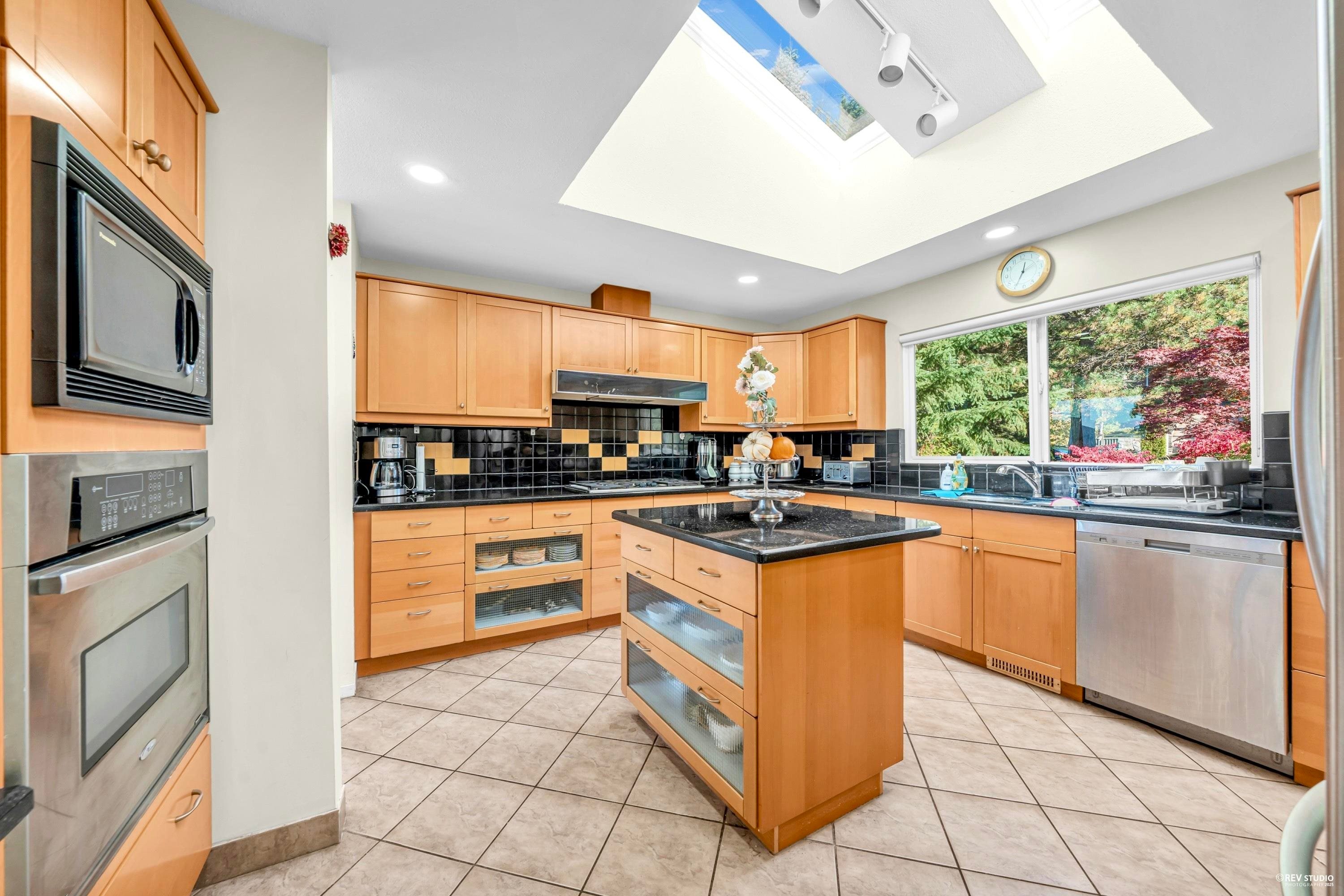 4673 Woodburn Road, West Vancouver, BC
