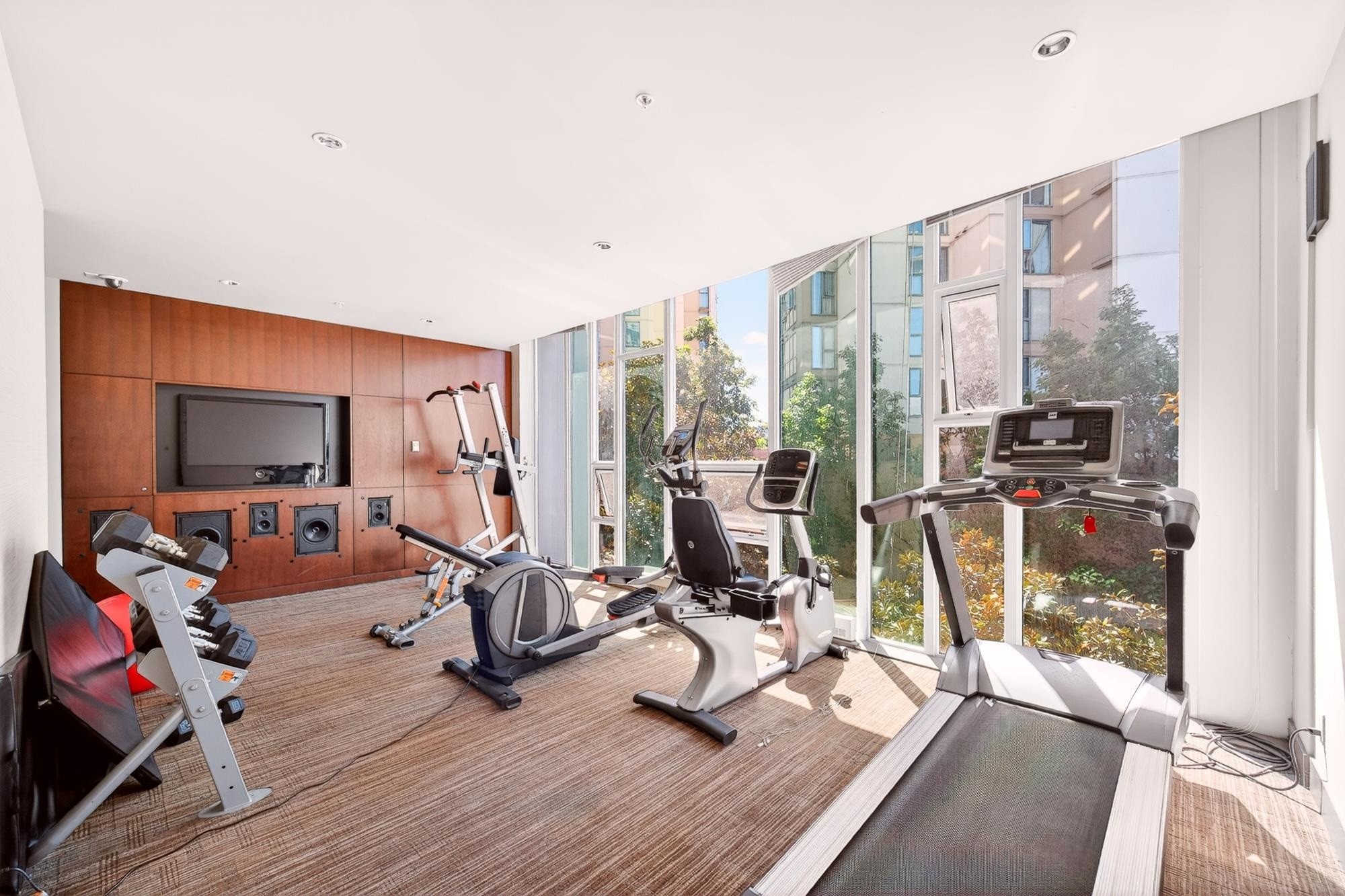 606-8280 Lansdowne Road, Richmond, BC