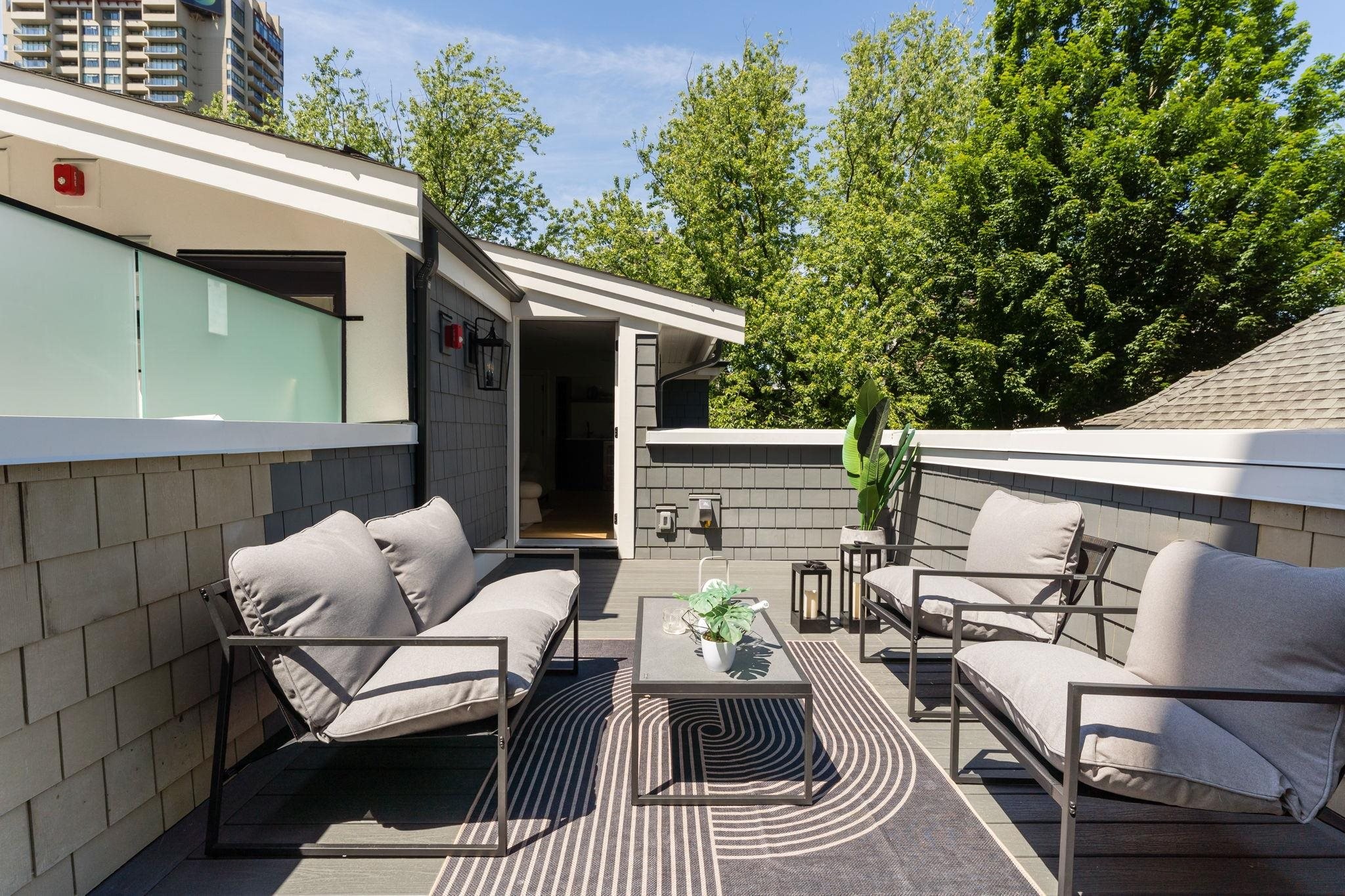 1685 Nelson Street, Vancouver, BC
