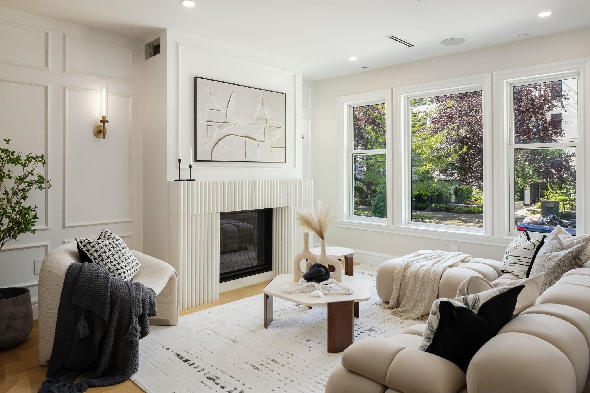 1685 Nelson Street, Vancouver, BC