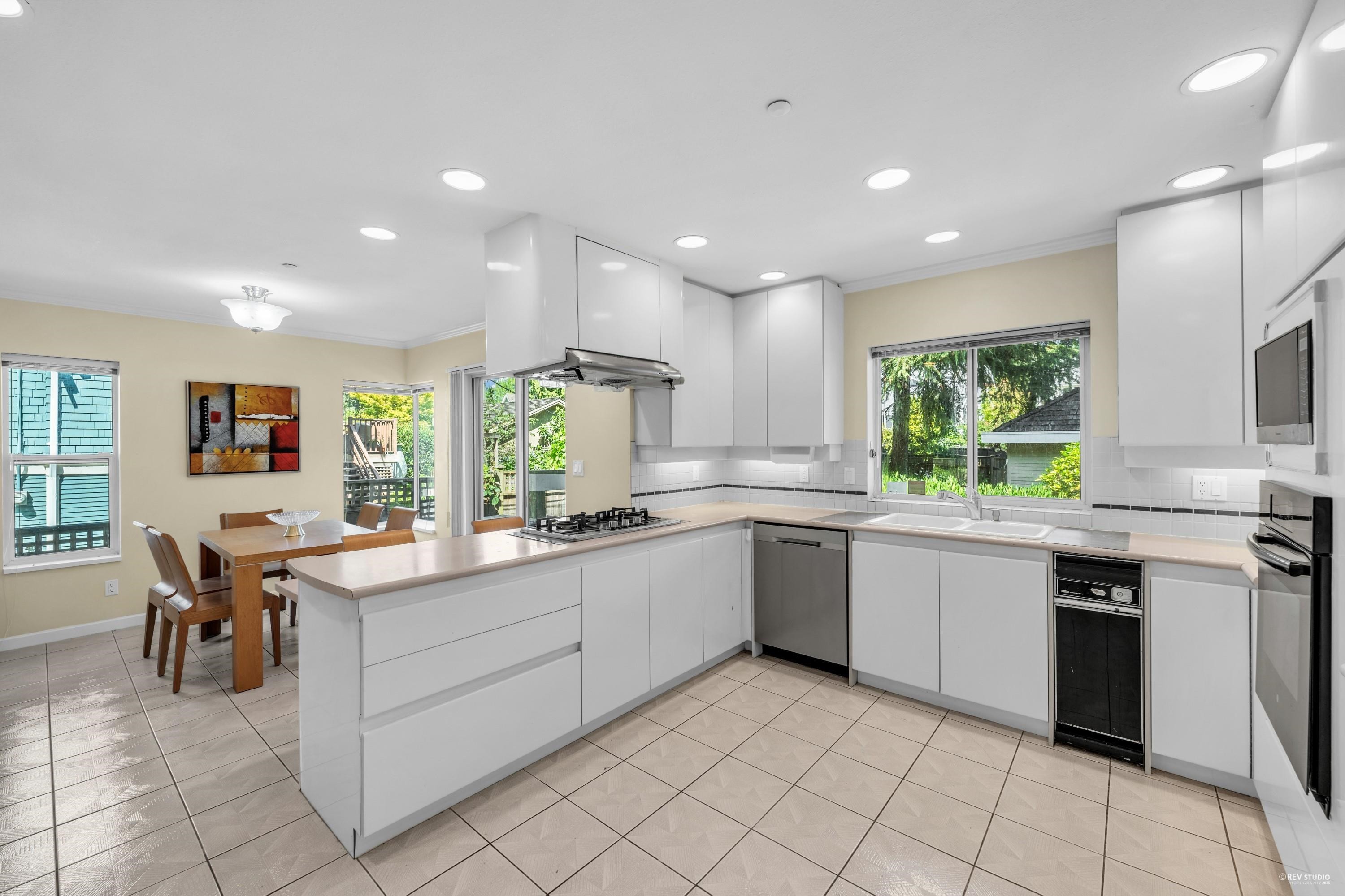 3091 38Th Avenue W, Vancouver, BC