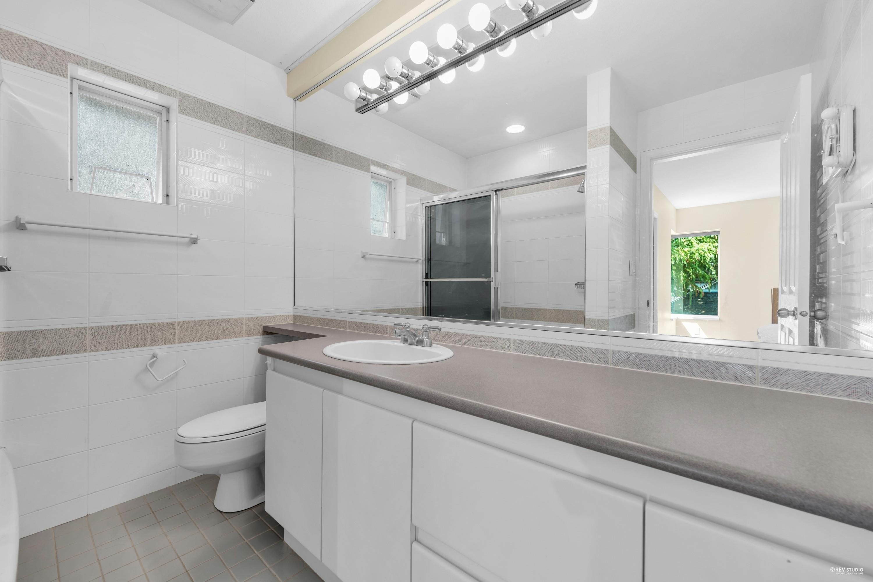 3091 38Th Avenue W, Vancouver, BC