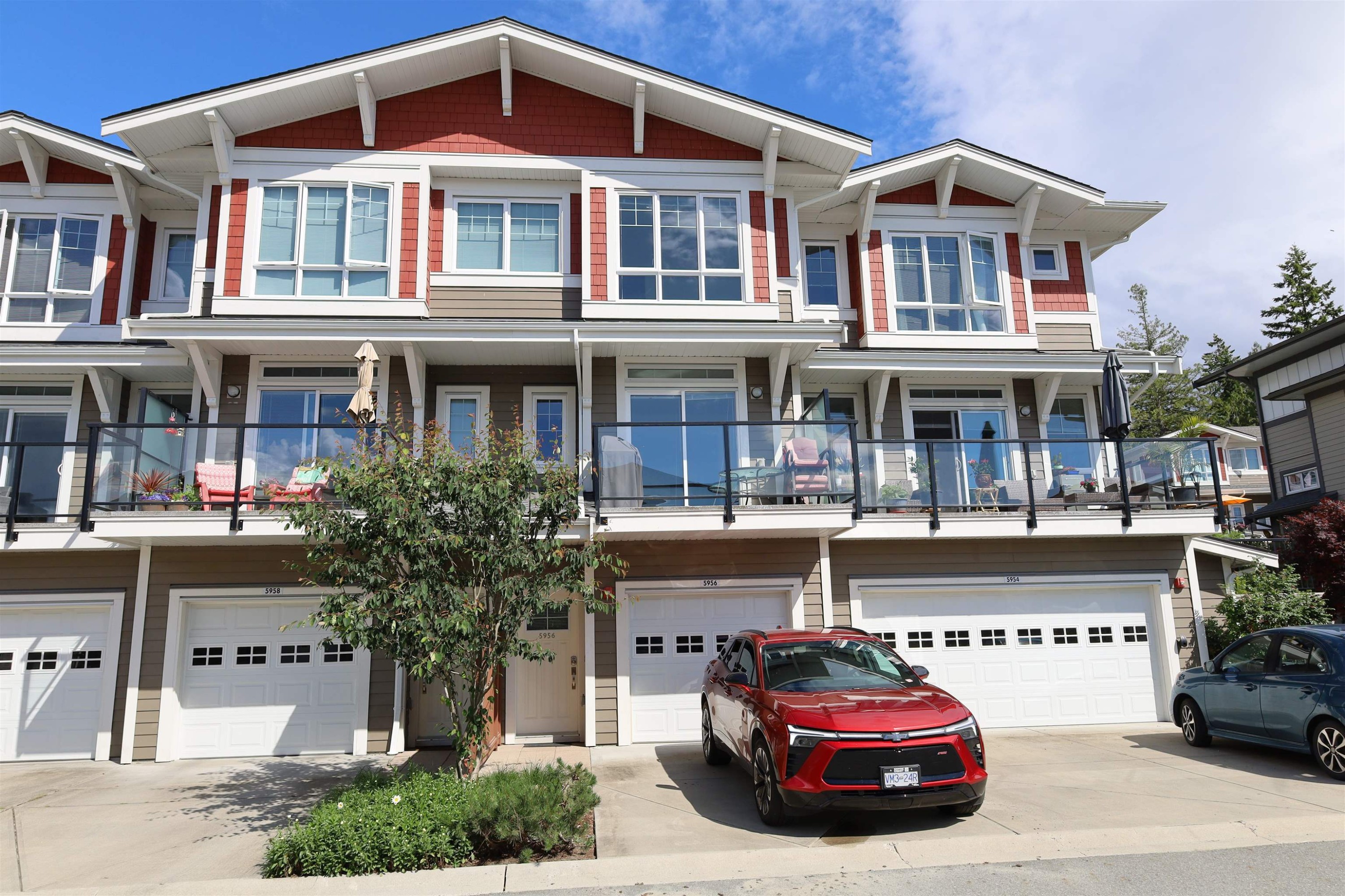 5956 Beachgate Lane, Sechelt, BC