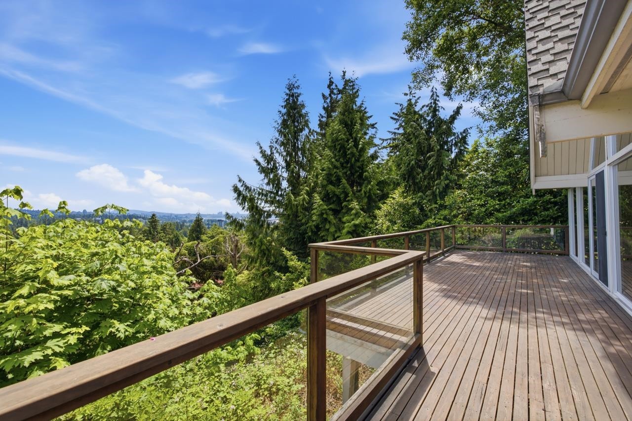 820 Younette Drive, West Vancouver, BC