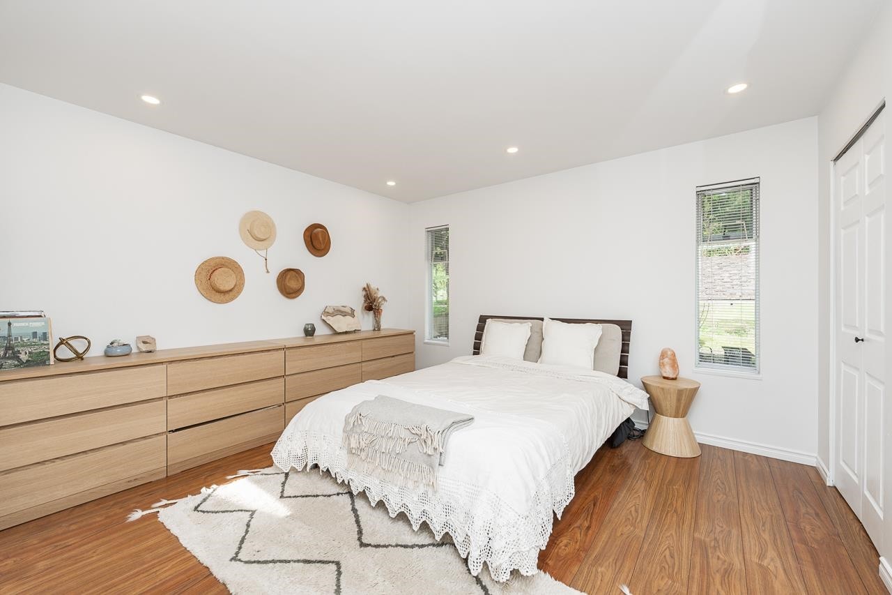 1221 Rochester Avenue, Coquitlam, BC