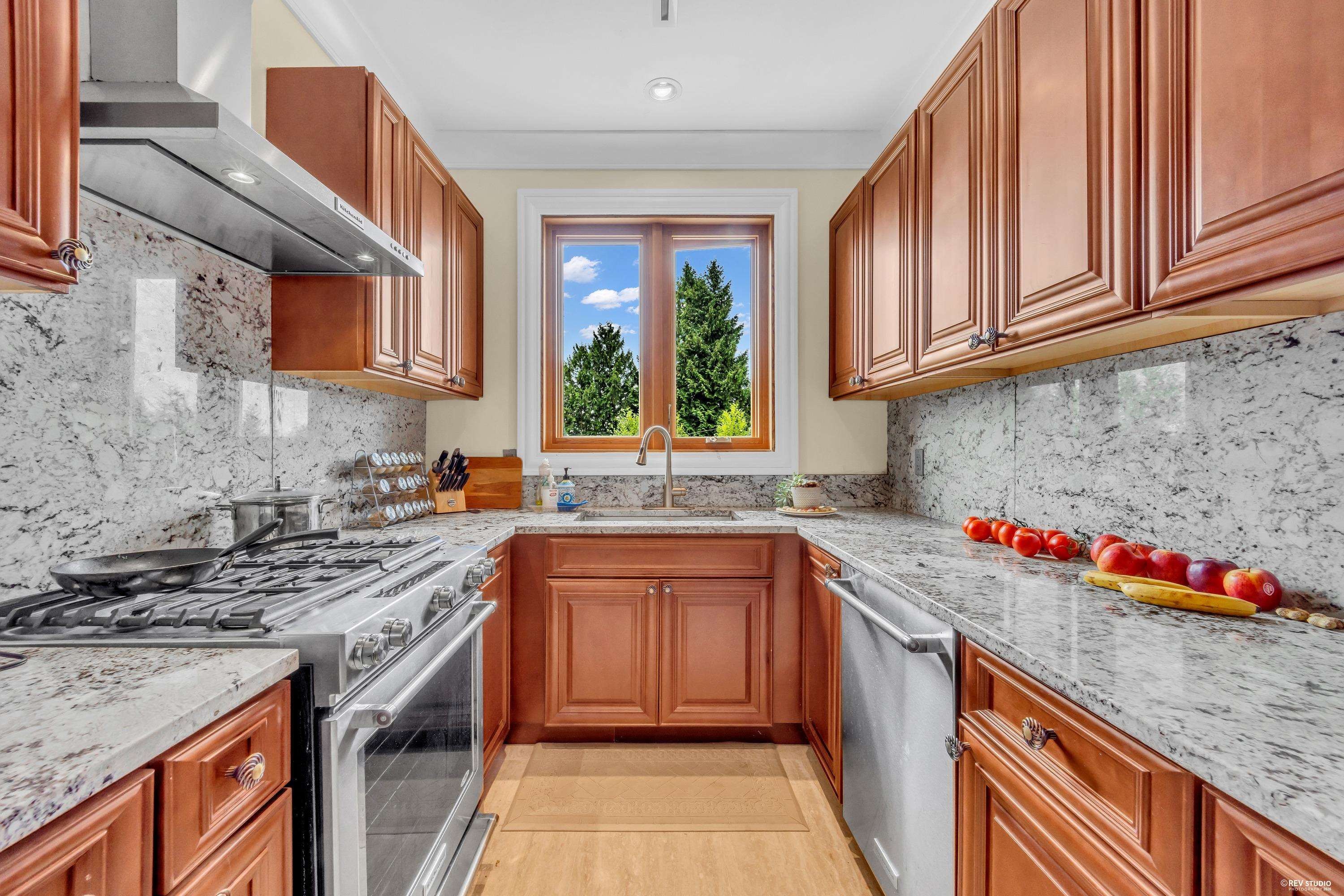 950 Greenwood Road, West Vancouver, BC