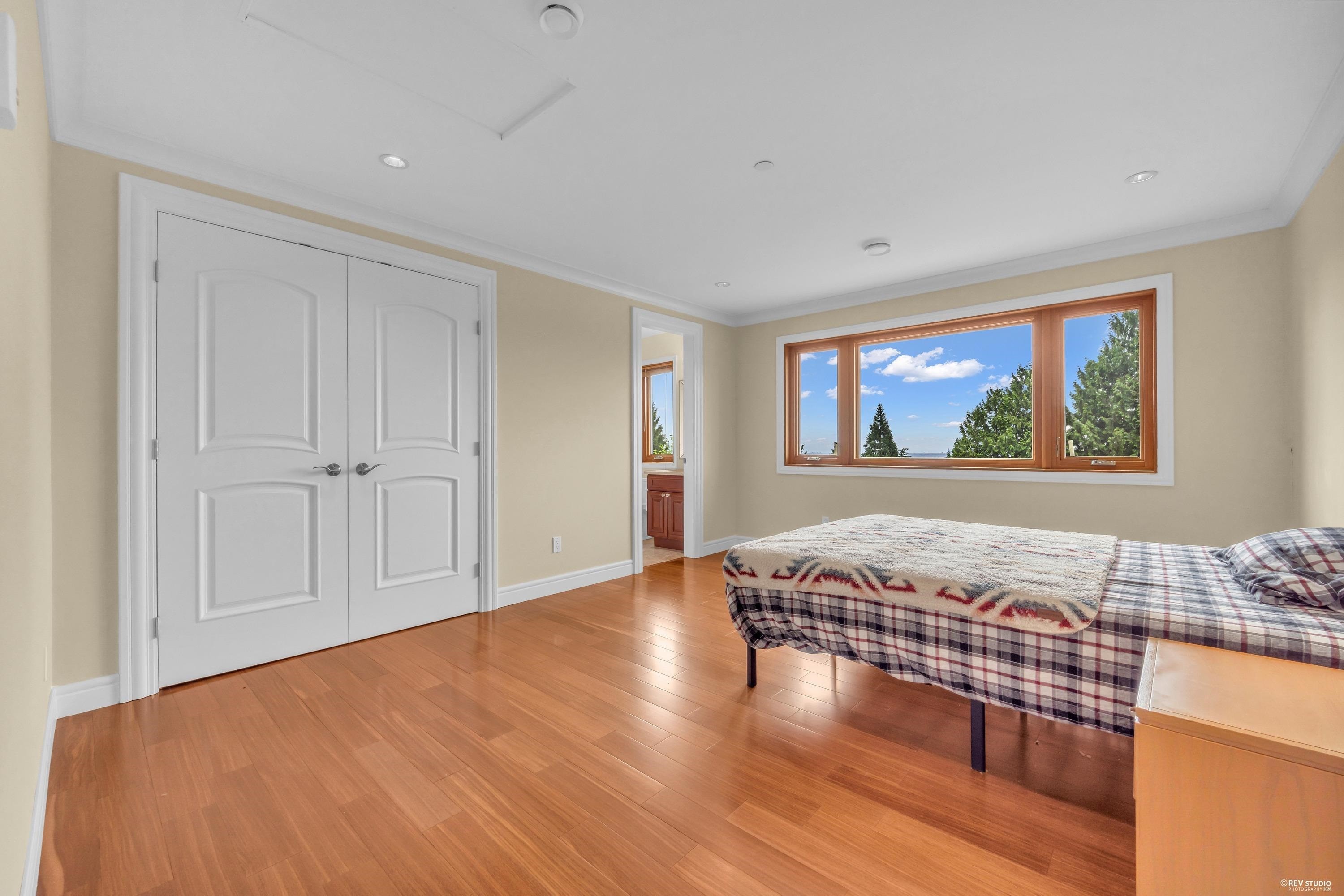 950 Greenwood Road, West Vancouver, BC