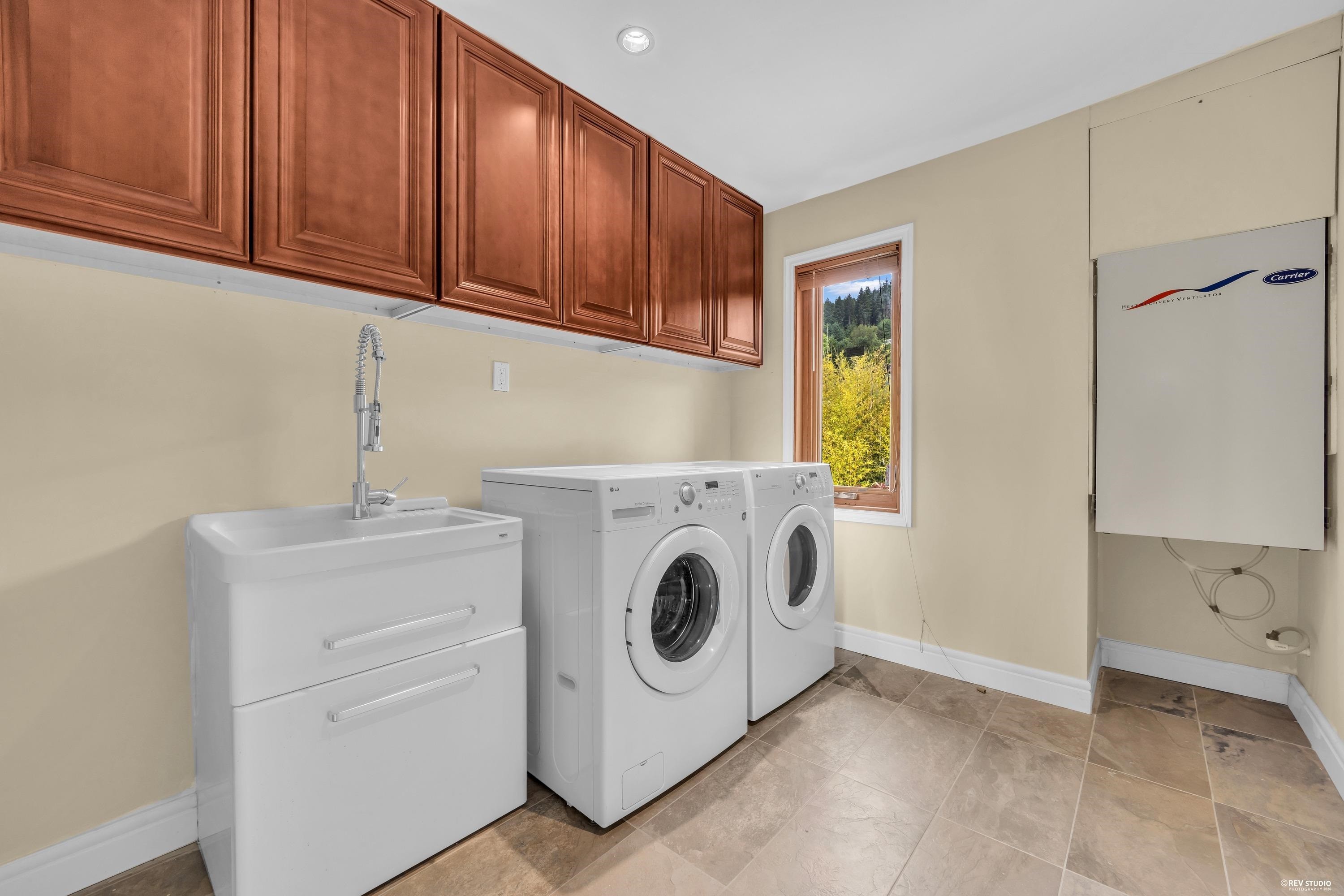 950 Greenwood Road, West Vancouver, BC