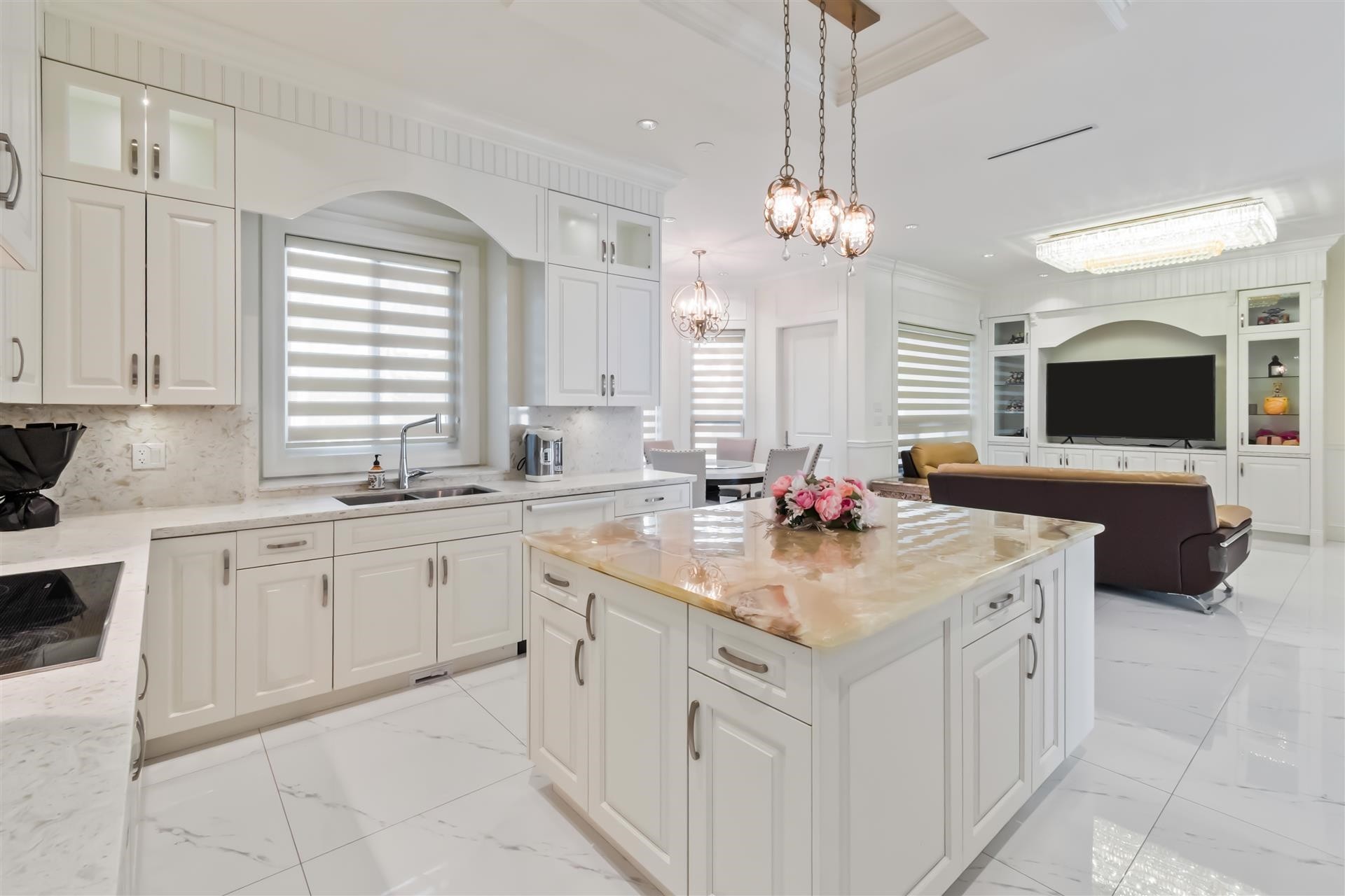 8371 Mowbray Road, Richmond, BC