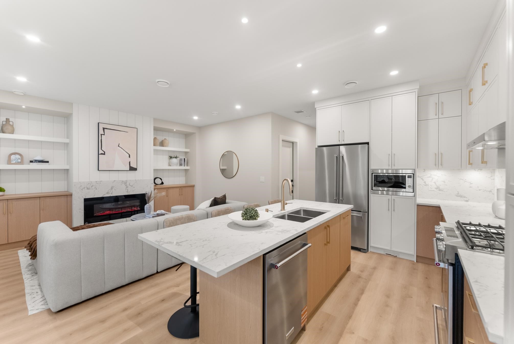 4880 Garry Street, Richmond, BC