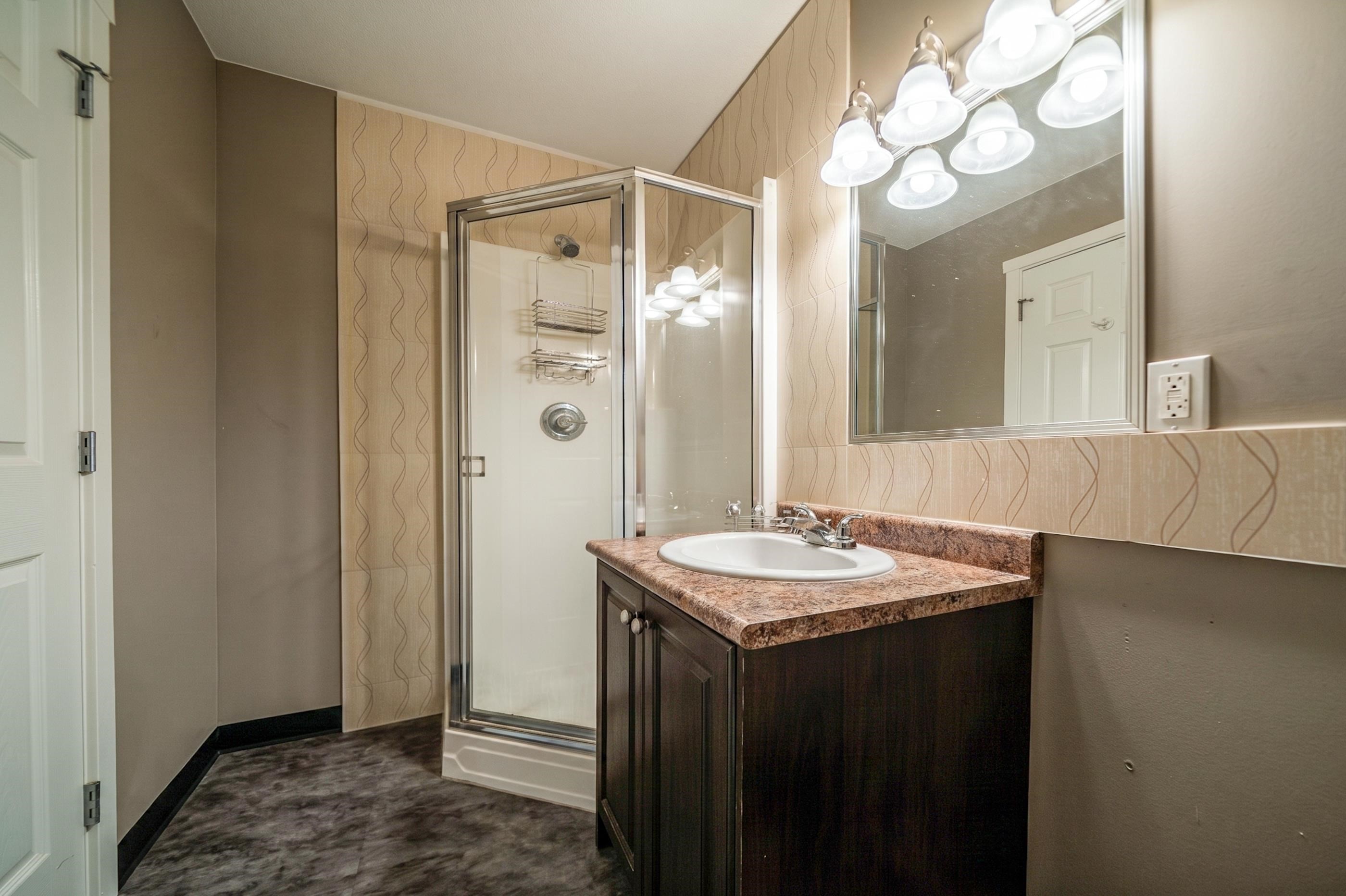 17260 River Road, Richmond, BC