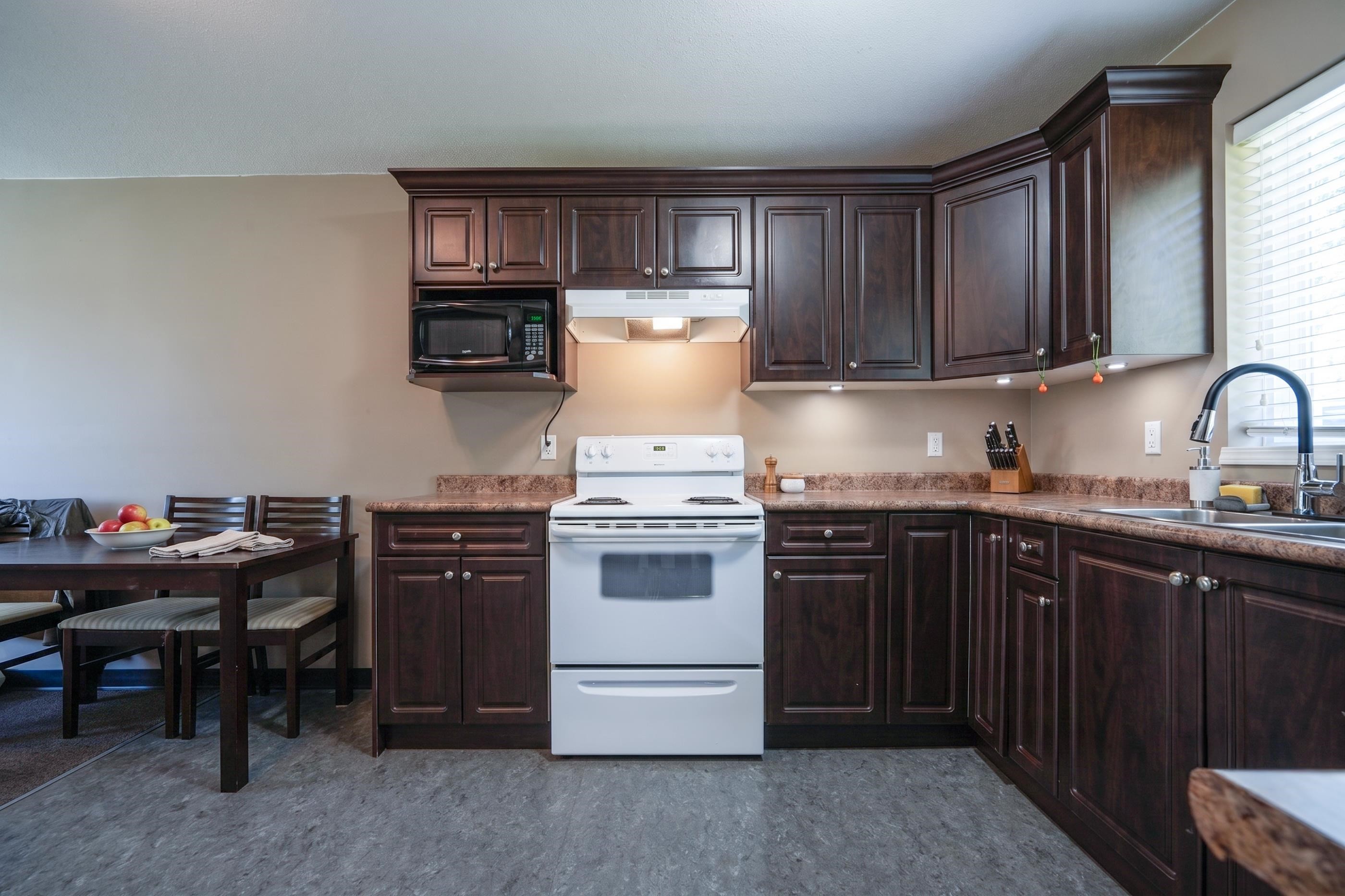 17260 River Road, Richmond, BC