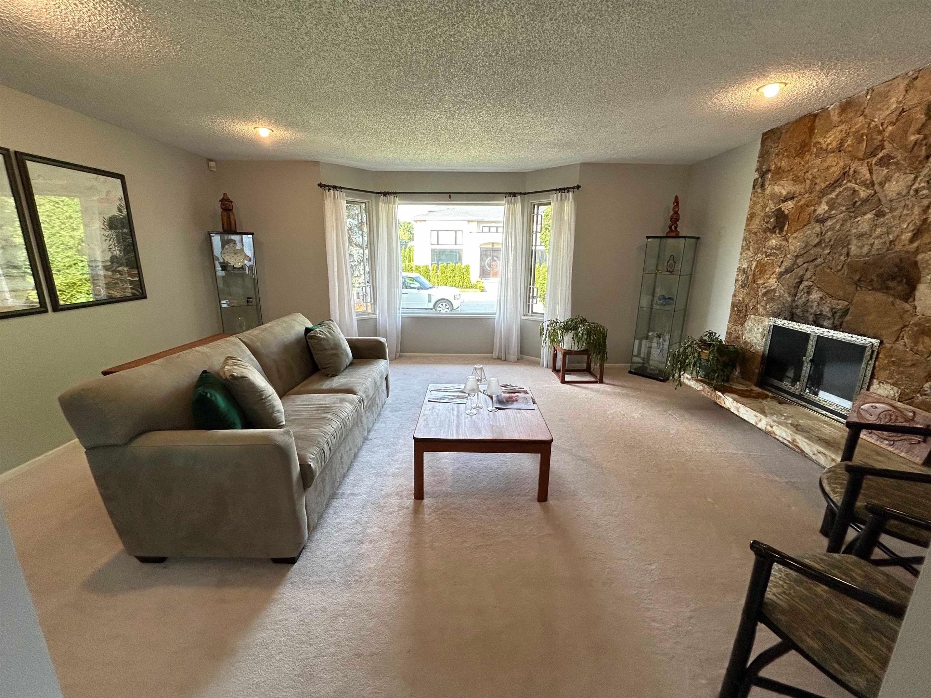 7560 Waterton Drive, Richmond, BC