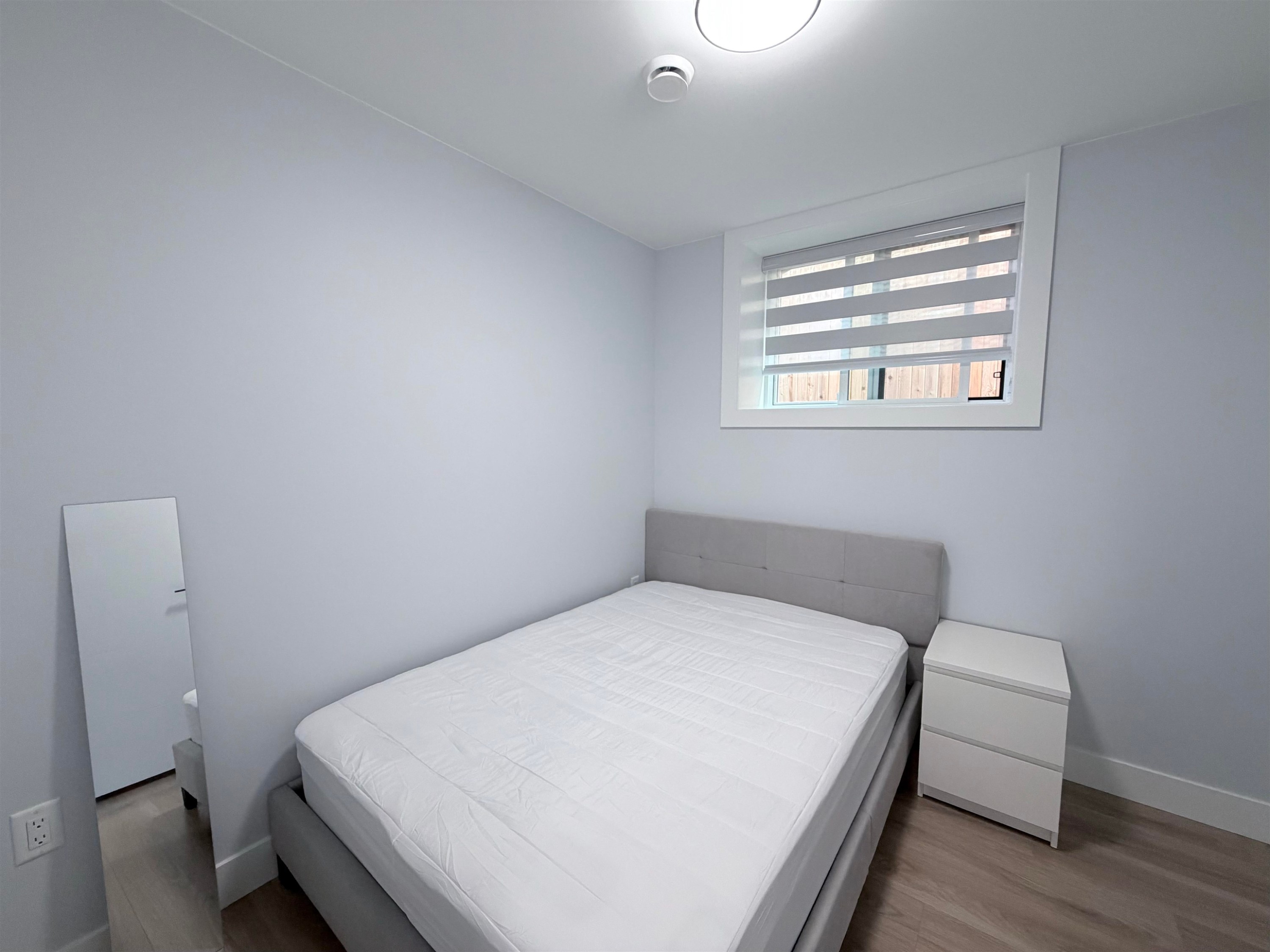 4328 Gladstone Street, Vancouver, BC - Indoor Photo Showing Bedroom