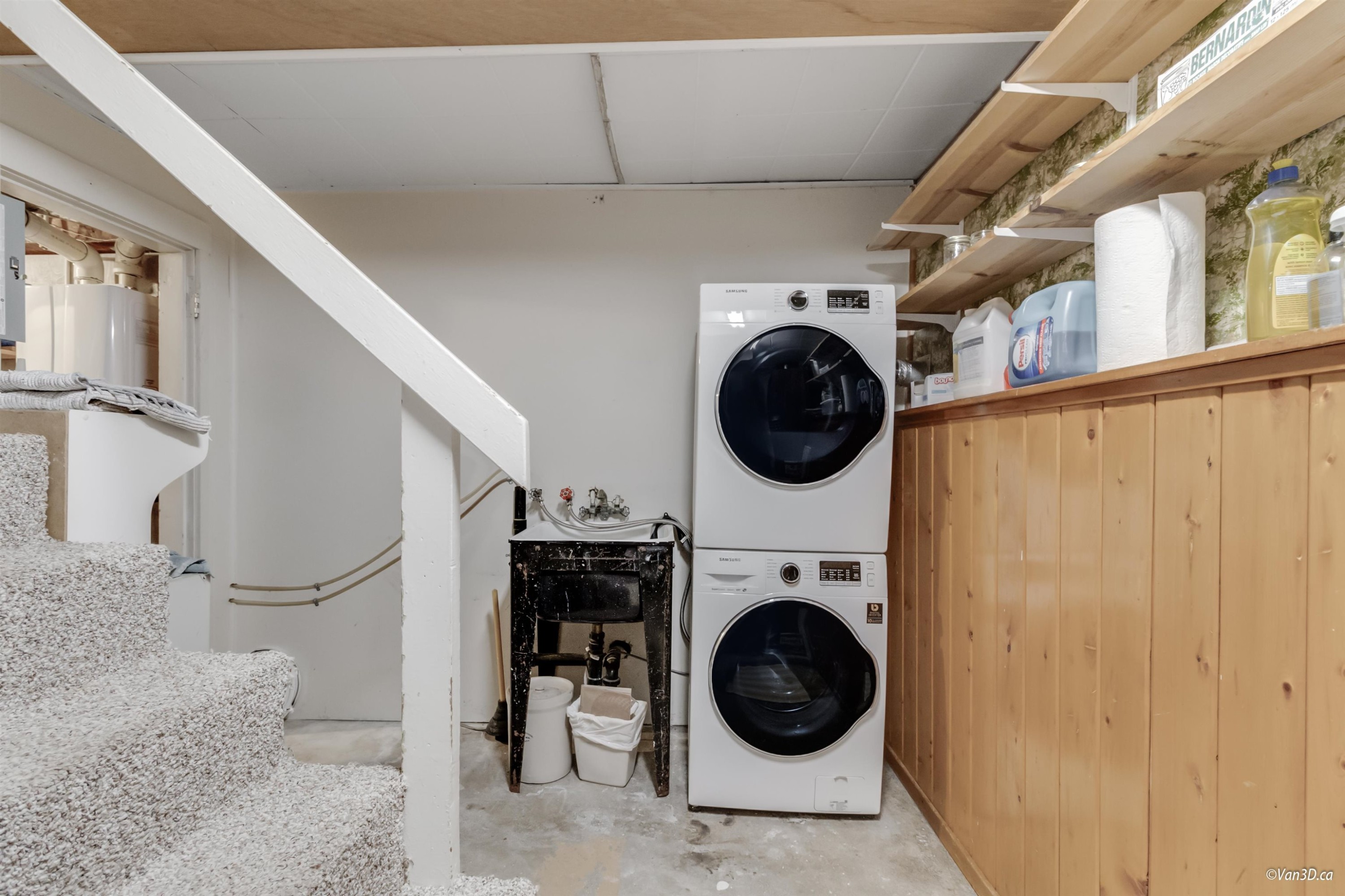4 46Th Avenue E, Vancouver, BC