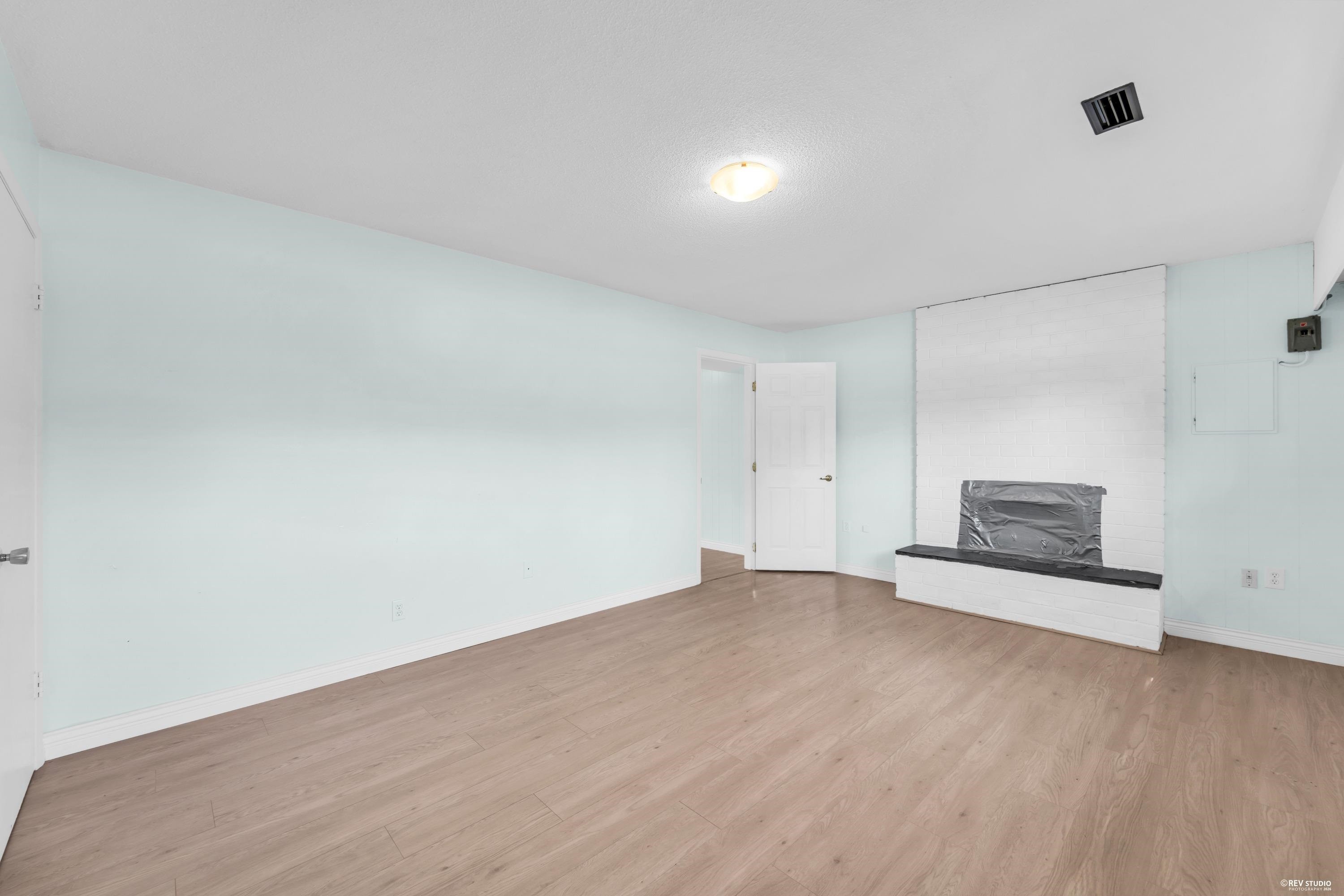 9091 Ash Street, Richmond, BC