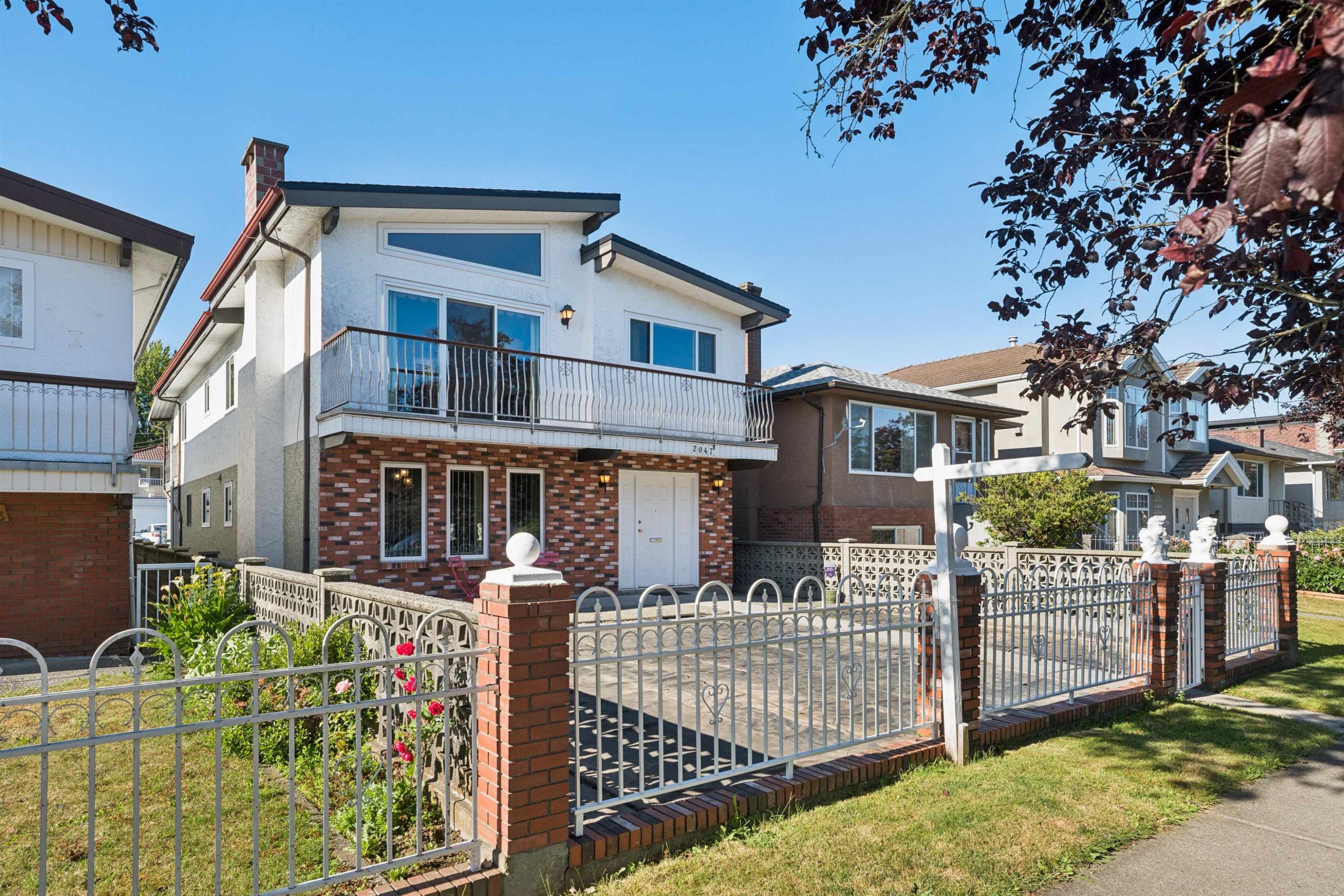 2047 52Nd Avenue E, Vancouver, BC