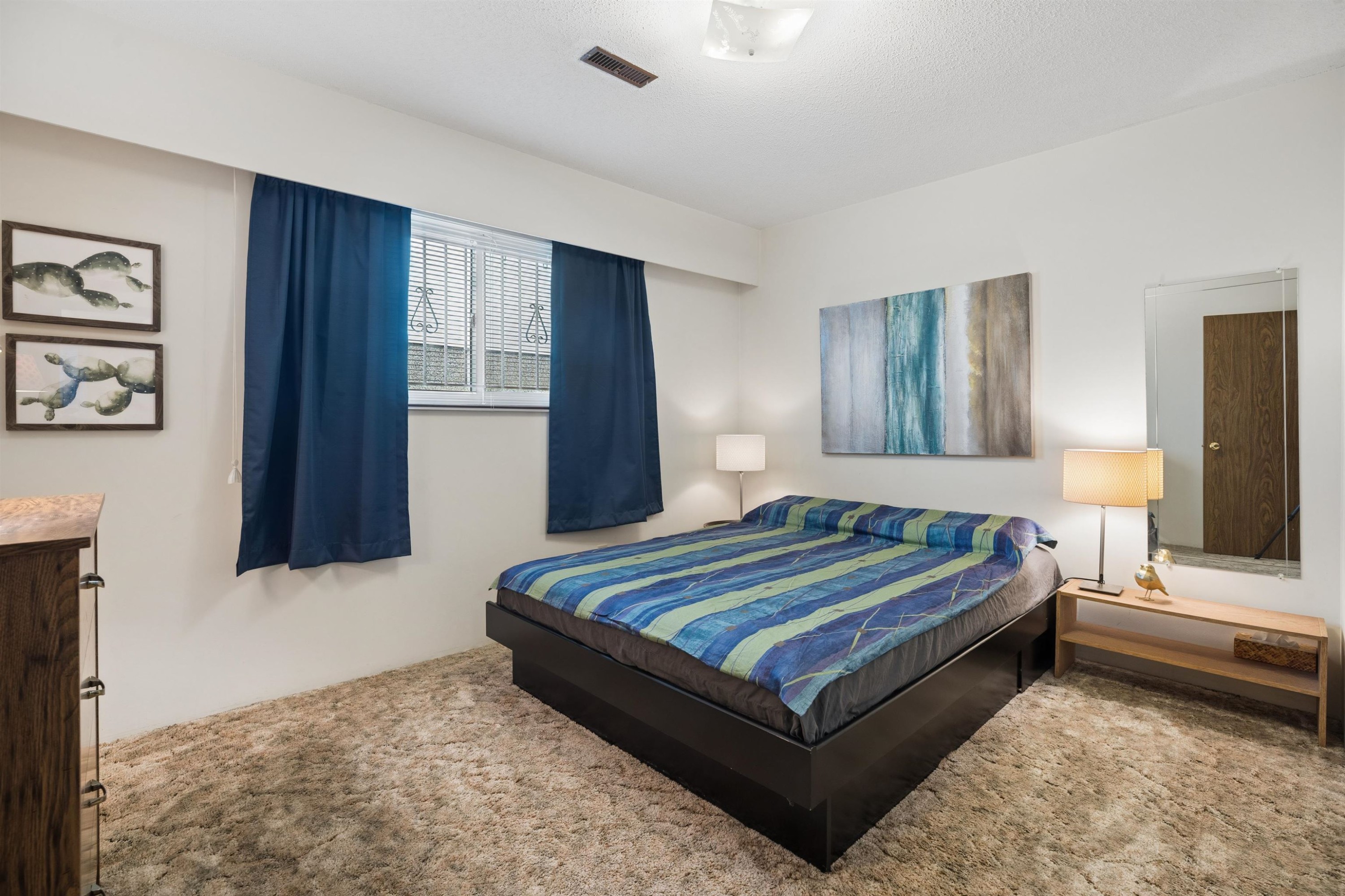 2047 52Nd Avenue E, Vancouver, BC