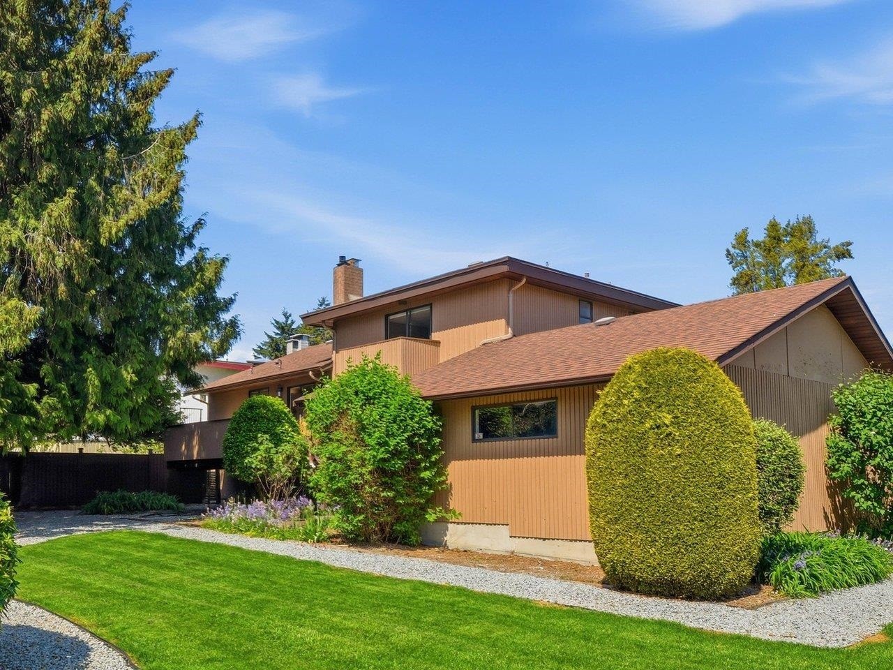 1390 Eastlawn Drive, Burnaby, BC - Outdoor