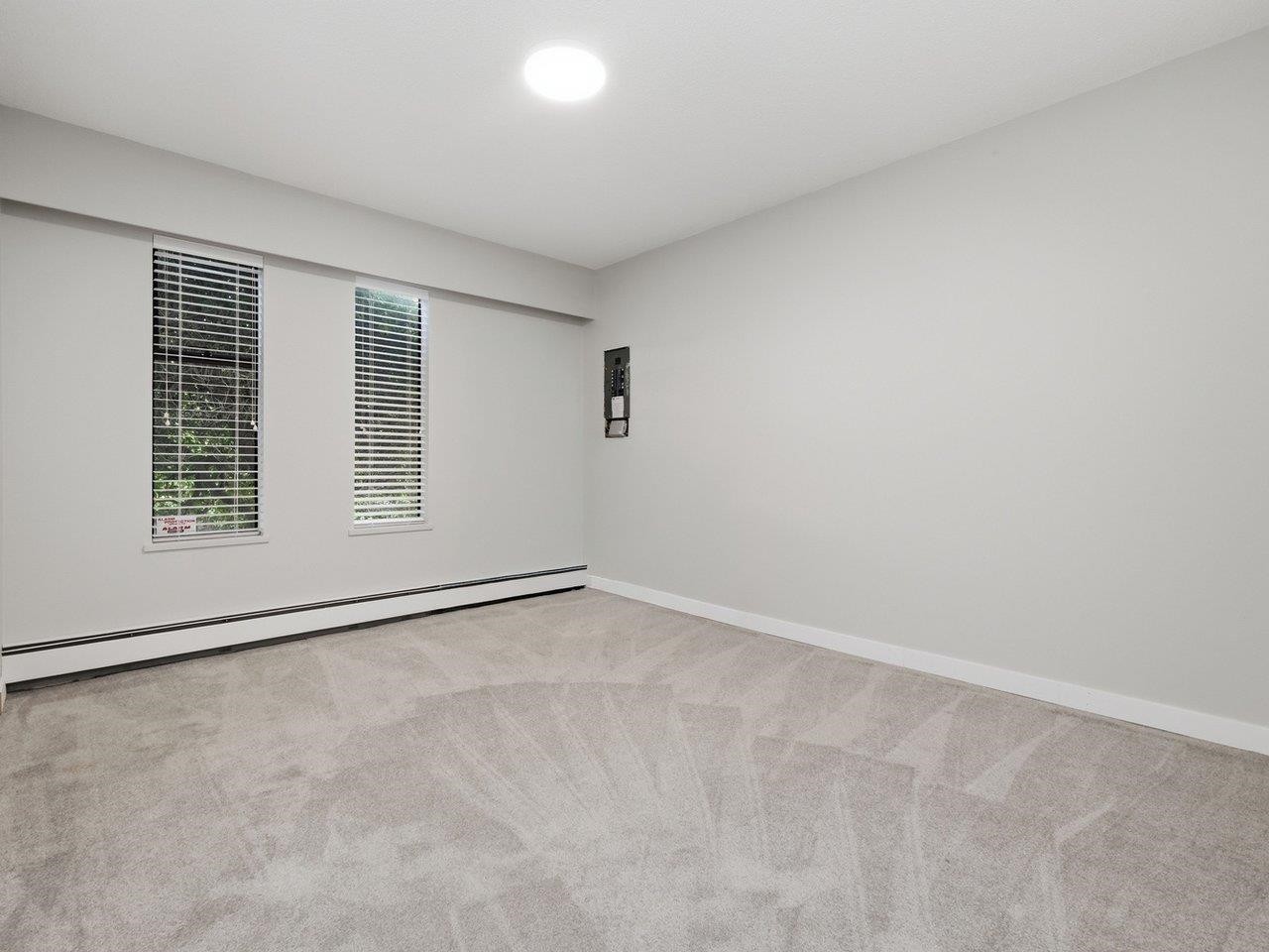 1390 Eastlawn Drive, Burnaby, BC - Indoor Photo Showing Other Room