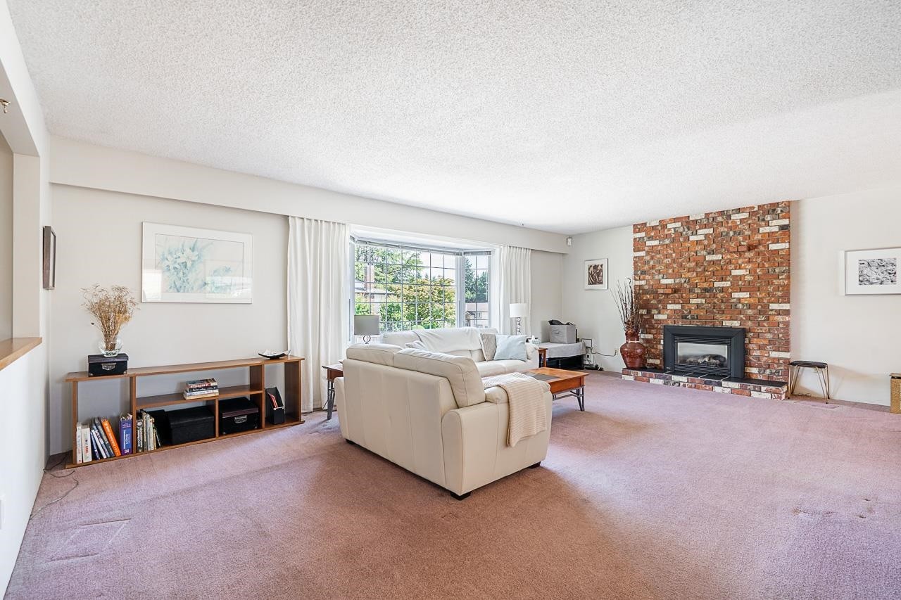 1912 Mercer Avenue, Port Coquitlam, BC