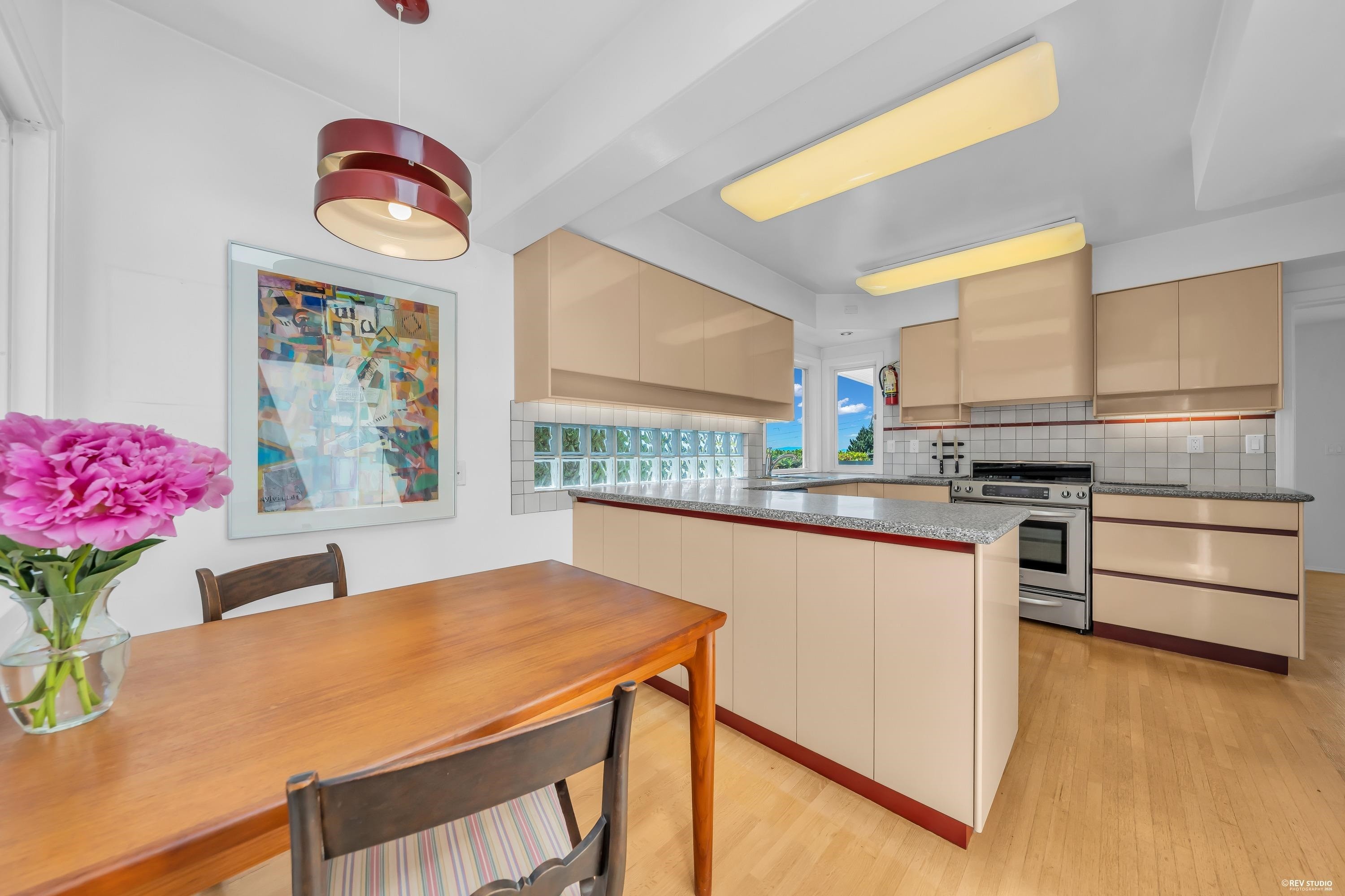 870 Leyland Street, West Vancouver, BC