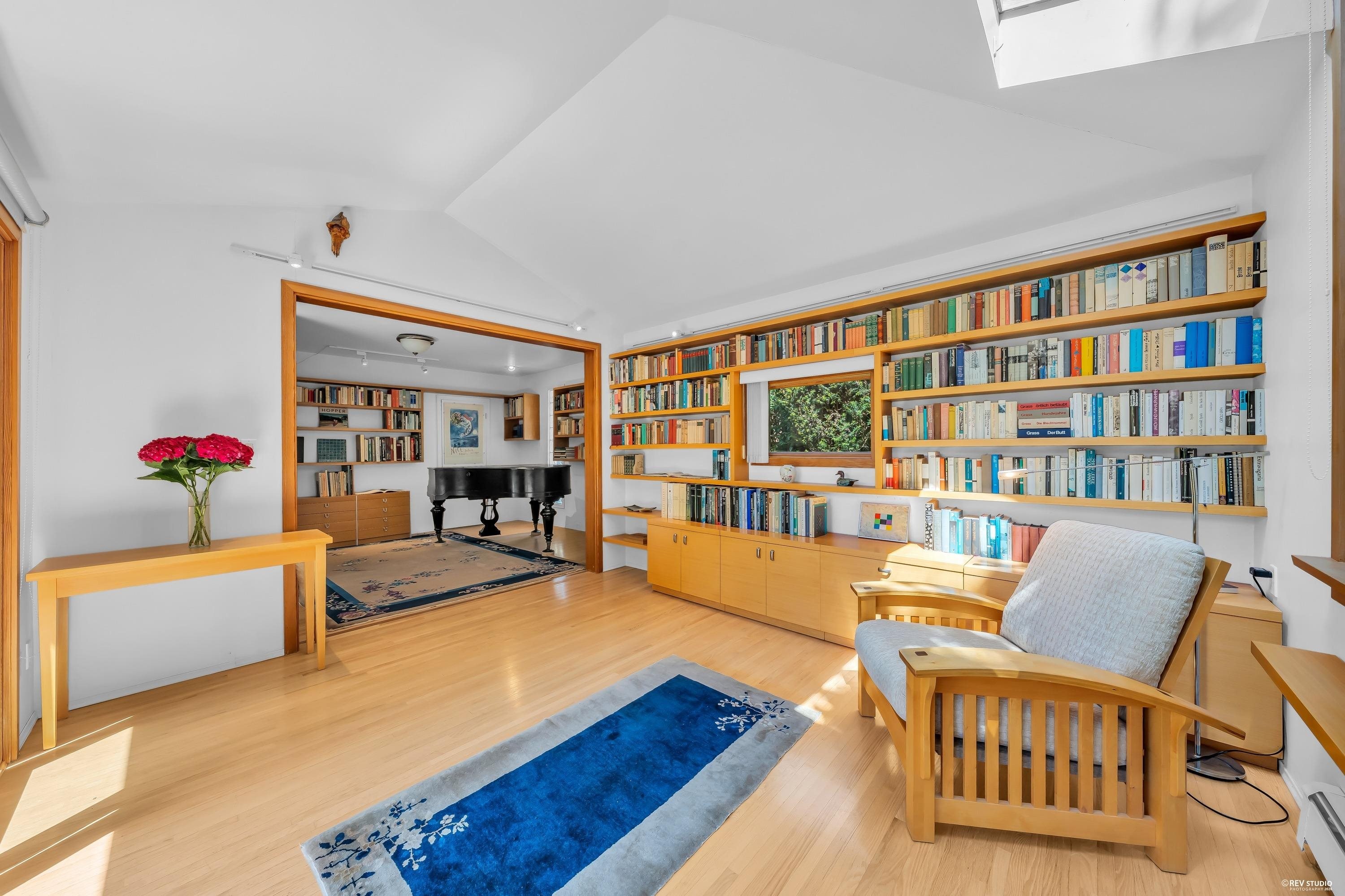 870 Leyland Street, West Vancouver, BC